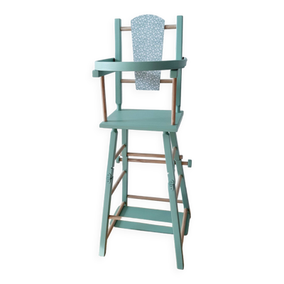 Chaise haute de poupee vintage
