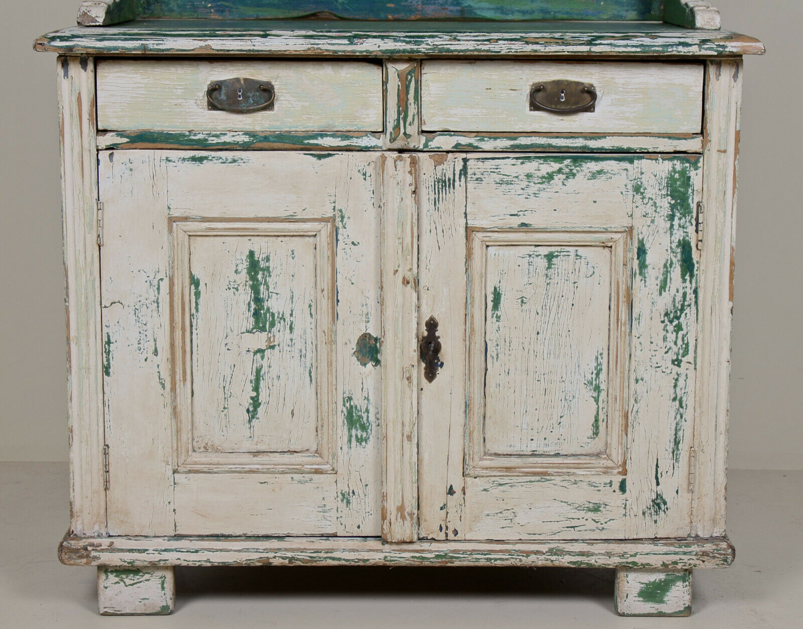 French furniture of the late 19th century