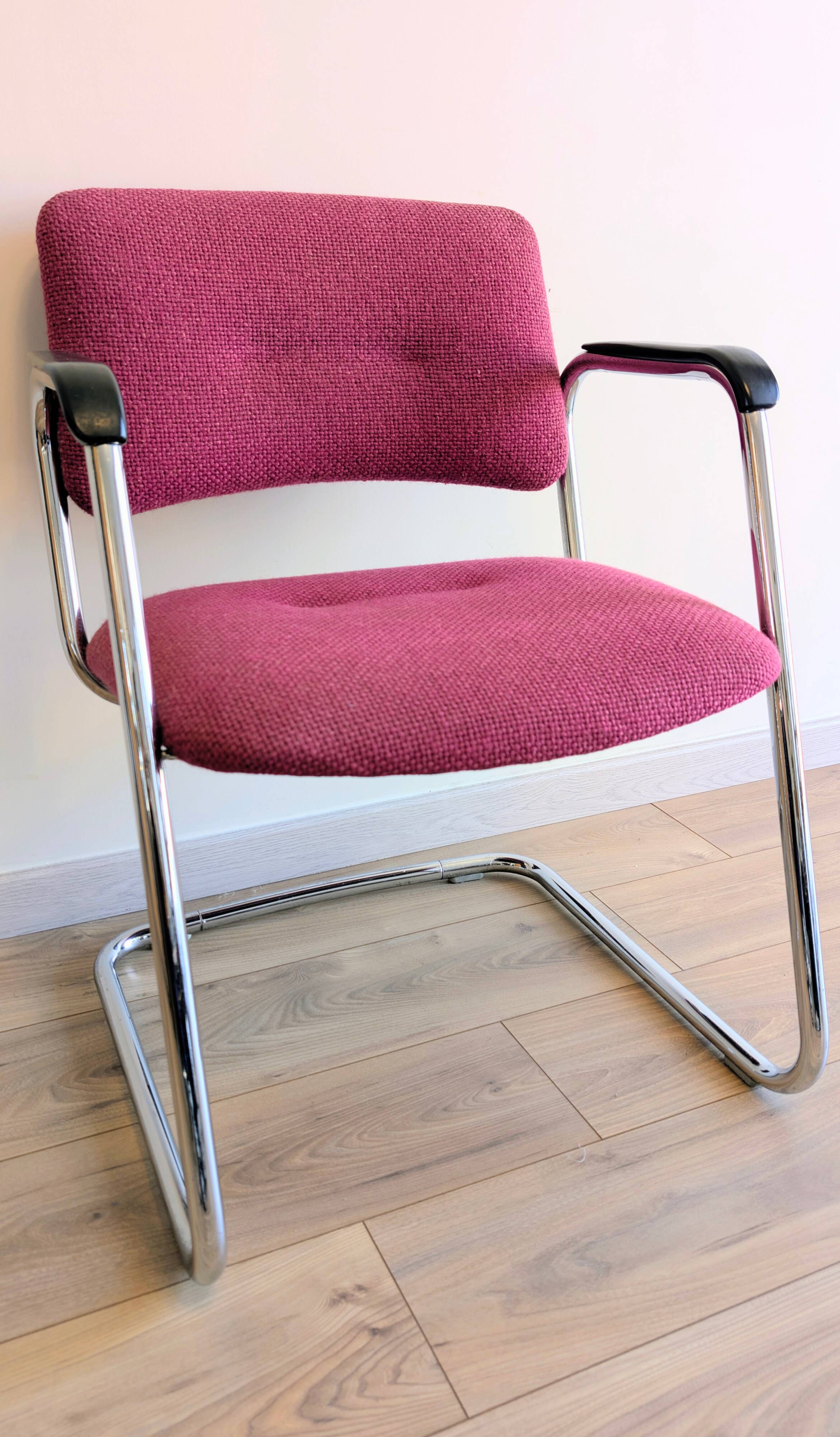 Strafor Steelcase 421 vintage armchair in plum fabric, 1989