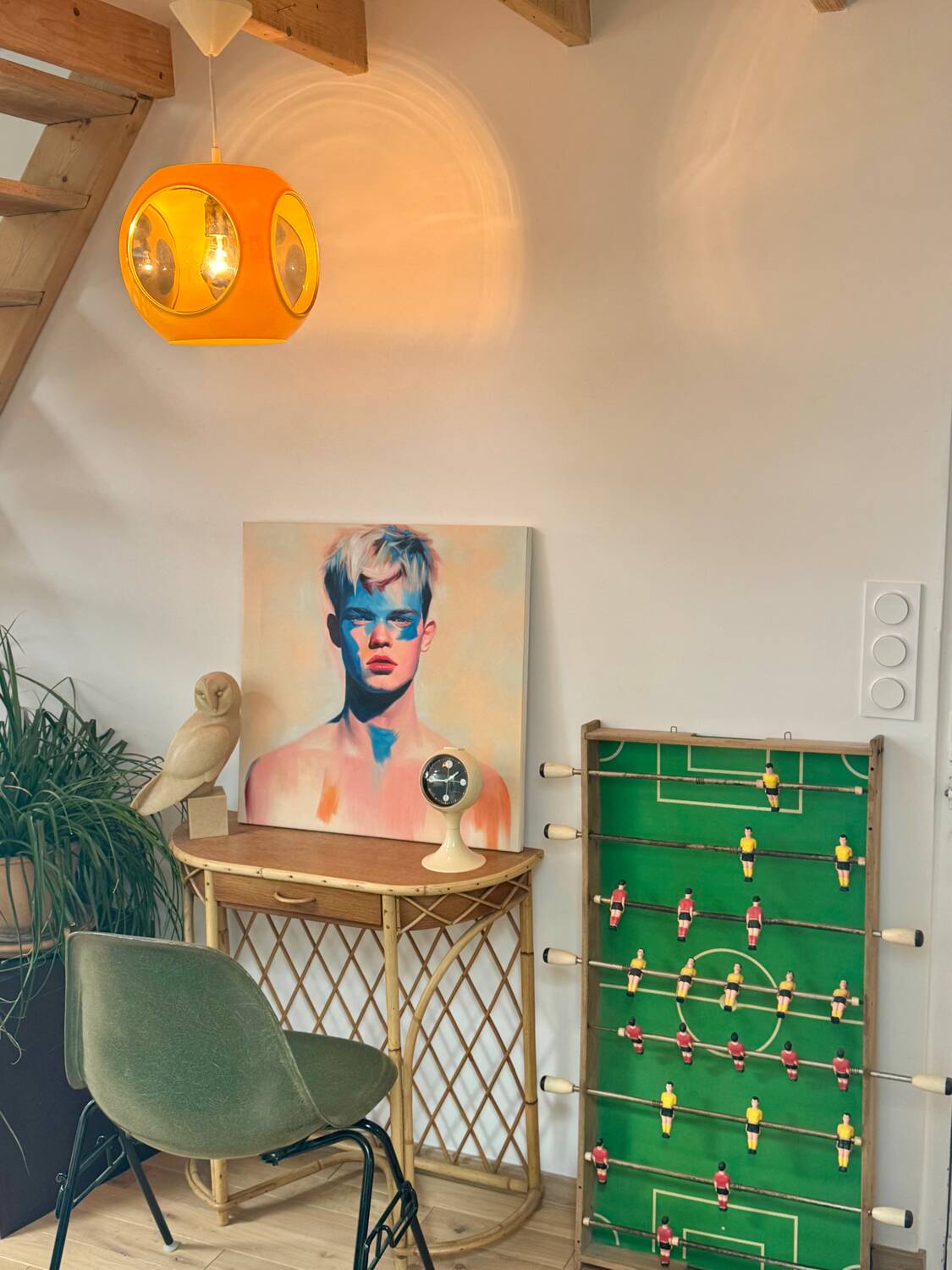 Yellow UFO Space Age suspension attributed to Luigi Colani, 1970s.