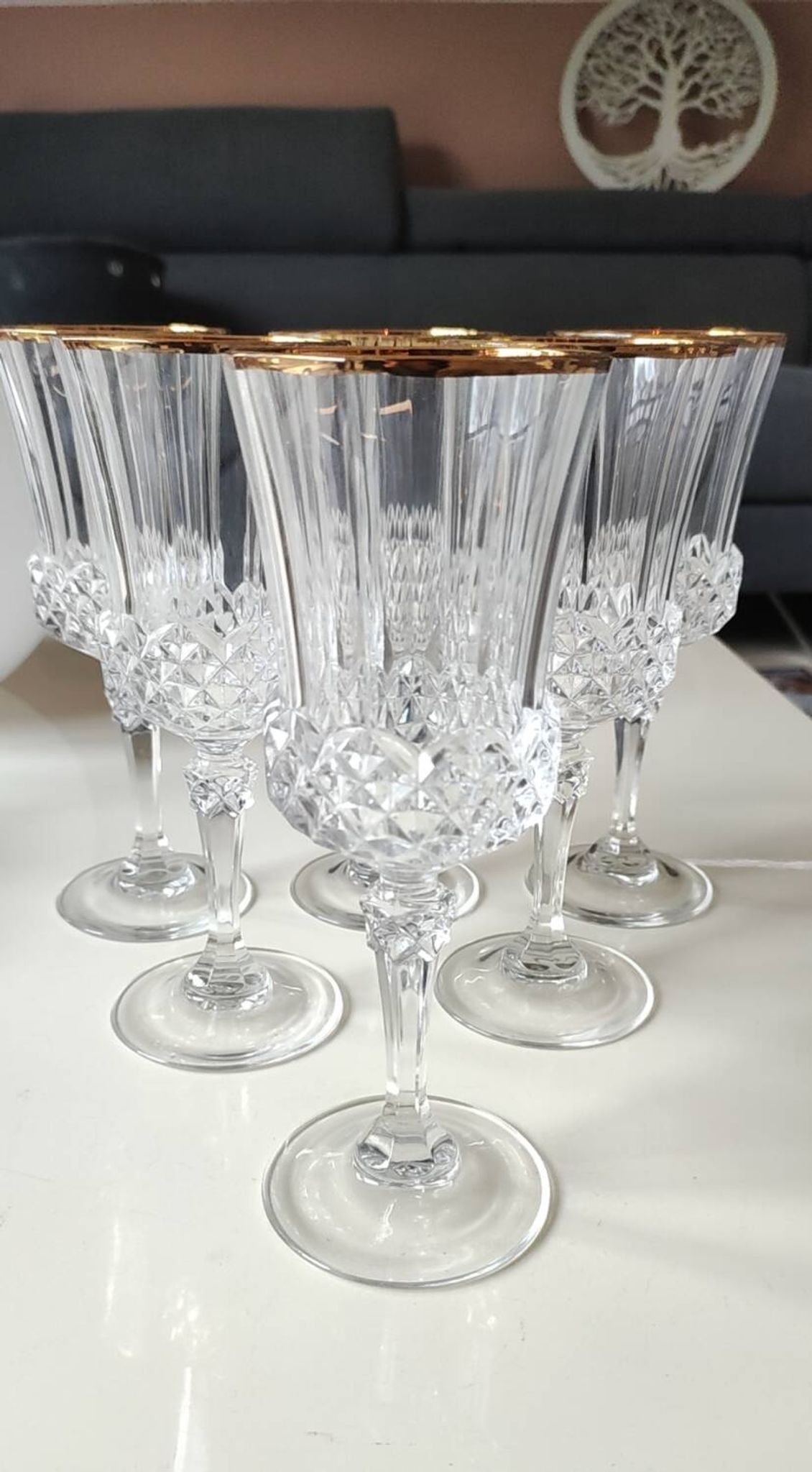 Lot of 6 x Large Wine Glasses. Valencay Gold/Crystal d'Arques model.
