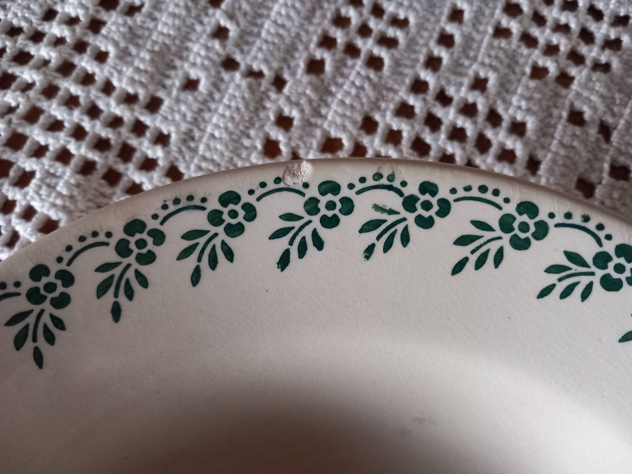 Lot de 3 assiettes creuses anciennes Terre de fer Choisy Le Roi