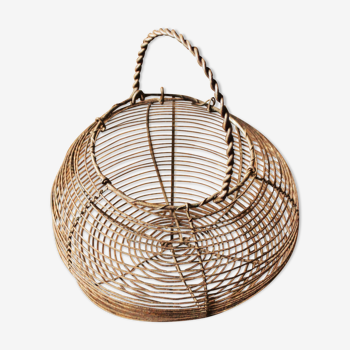 Wire salad basket