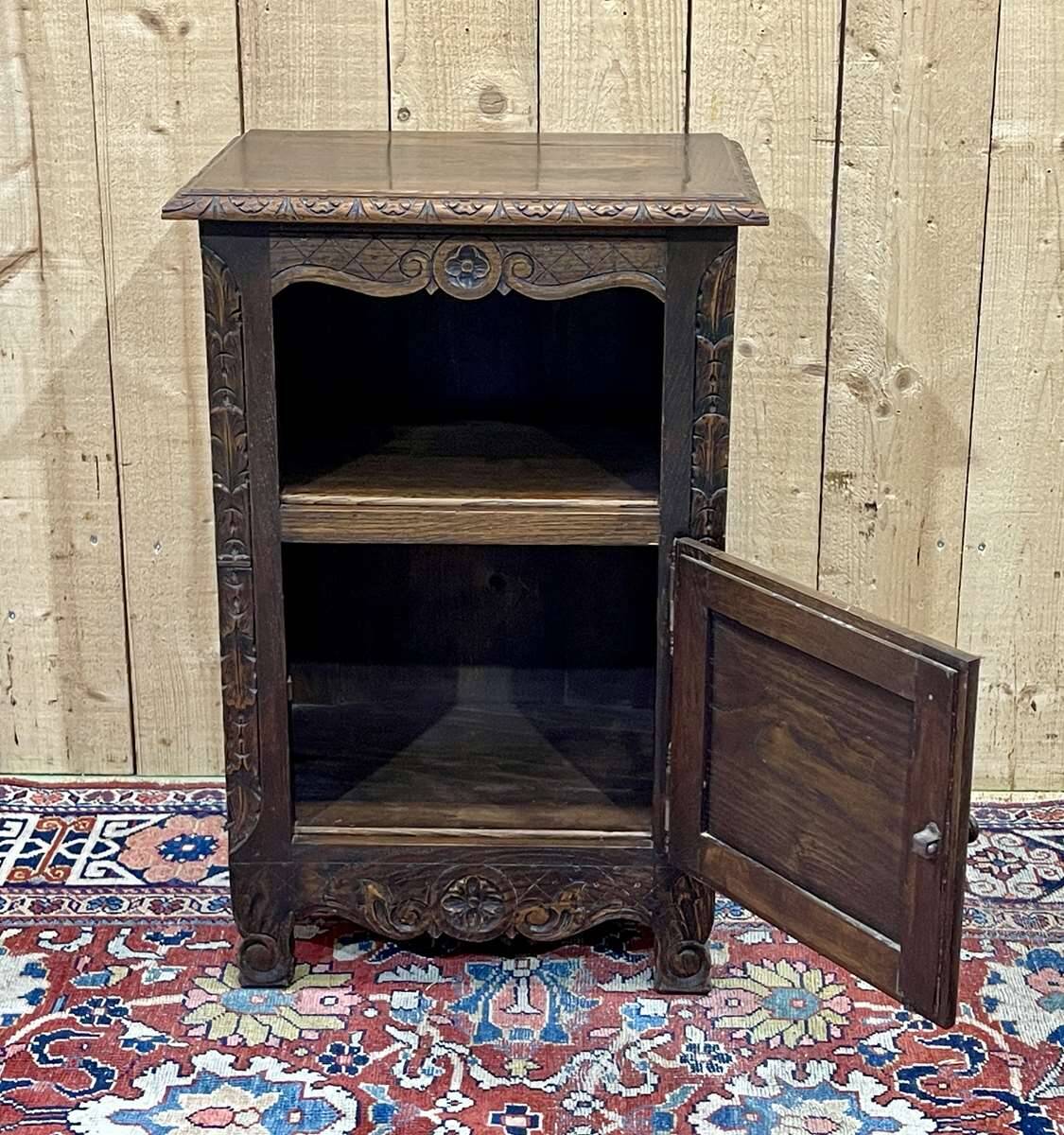 Chestnut bedside table from the 1930s