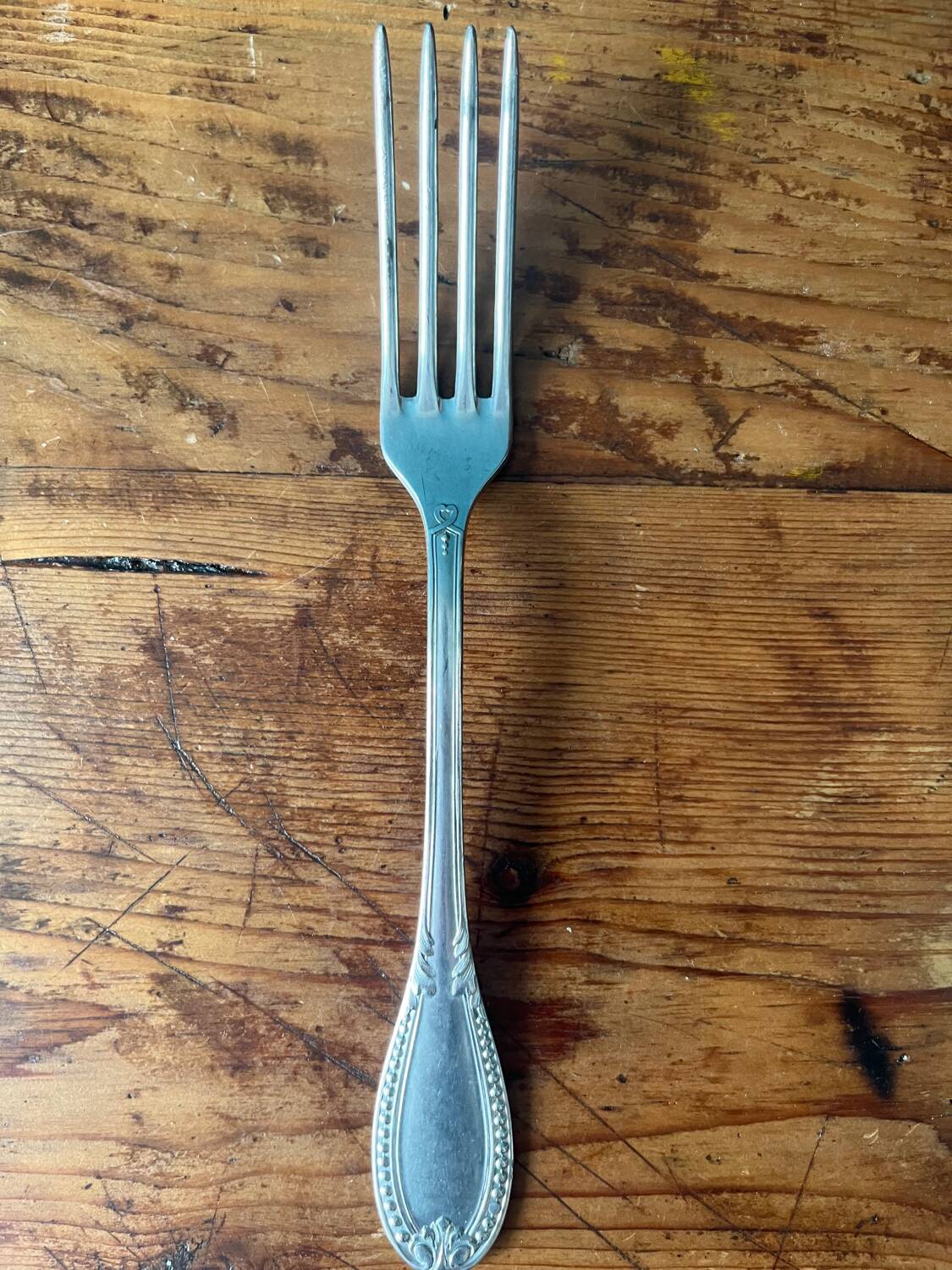 Metal cutlery set for 10 guests