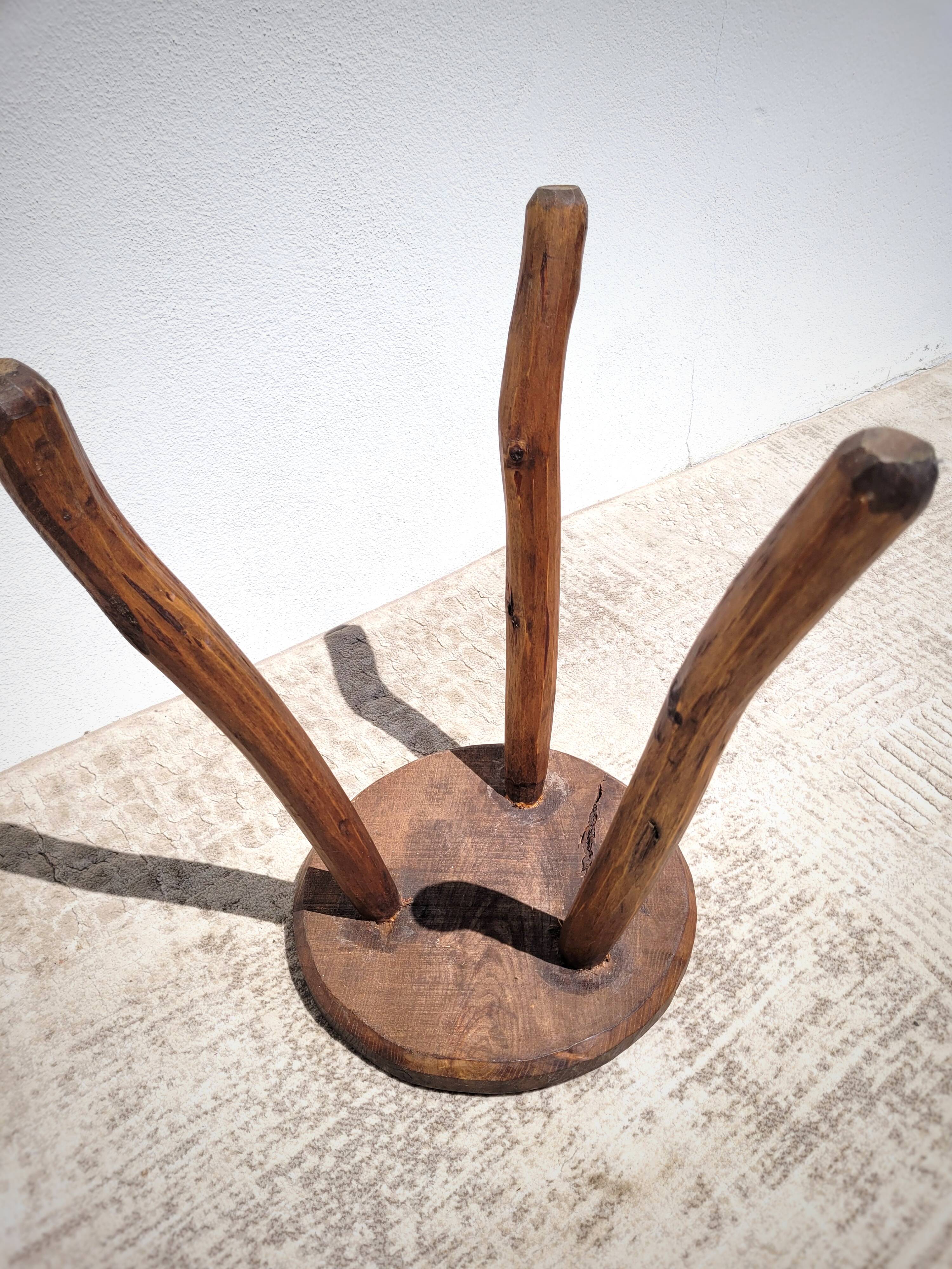 Tripod country stool