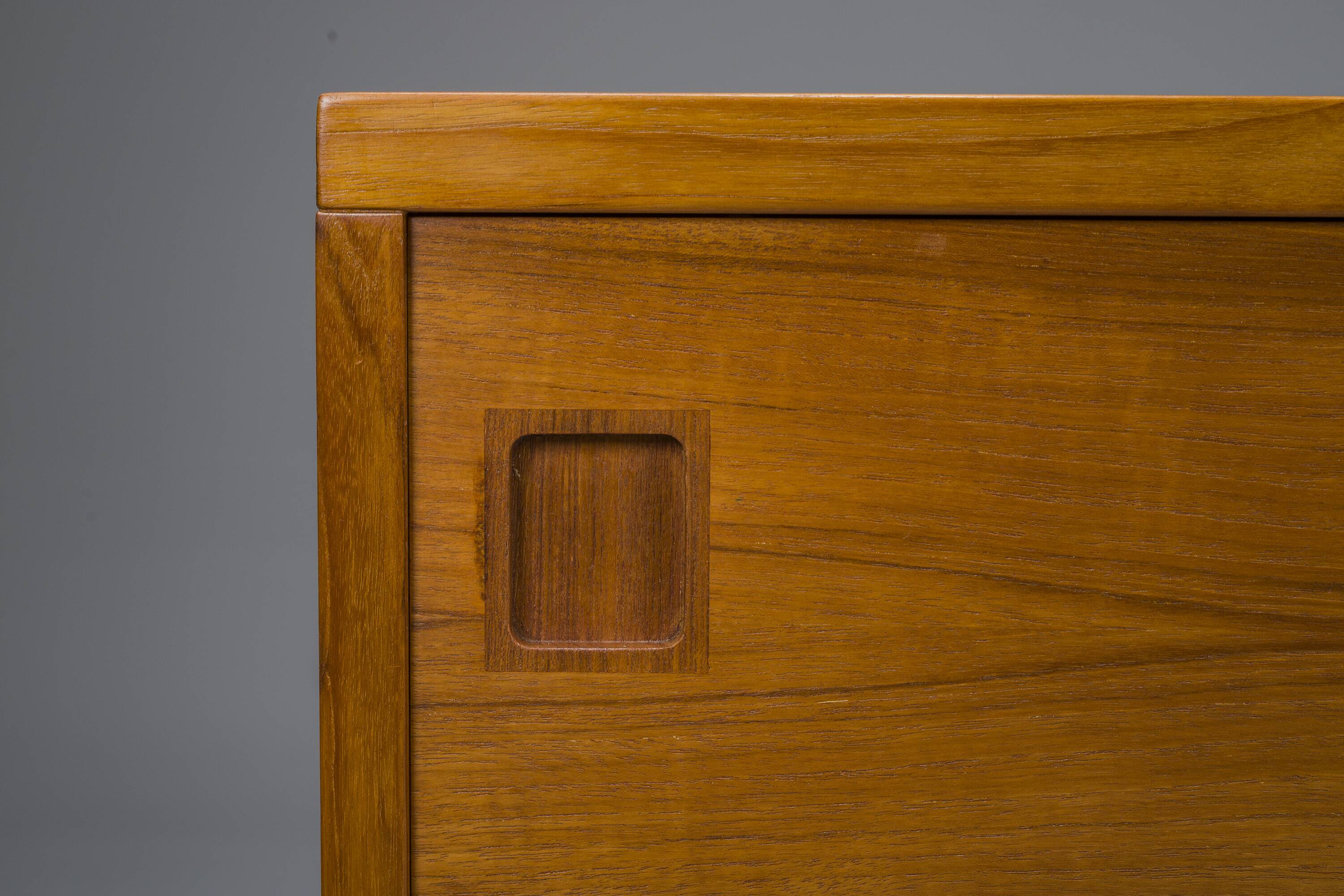 Vintage Model No. 20 Sideboard by Niels O. Møller for JL Møllers, 1960s