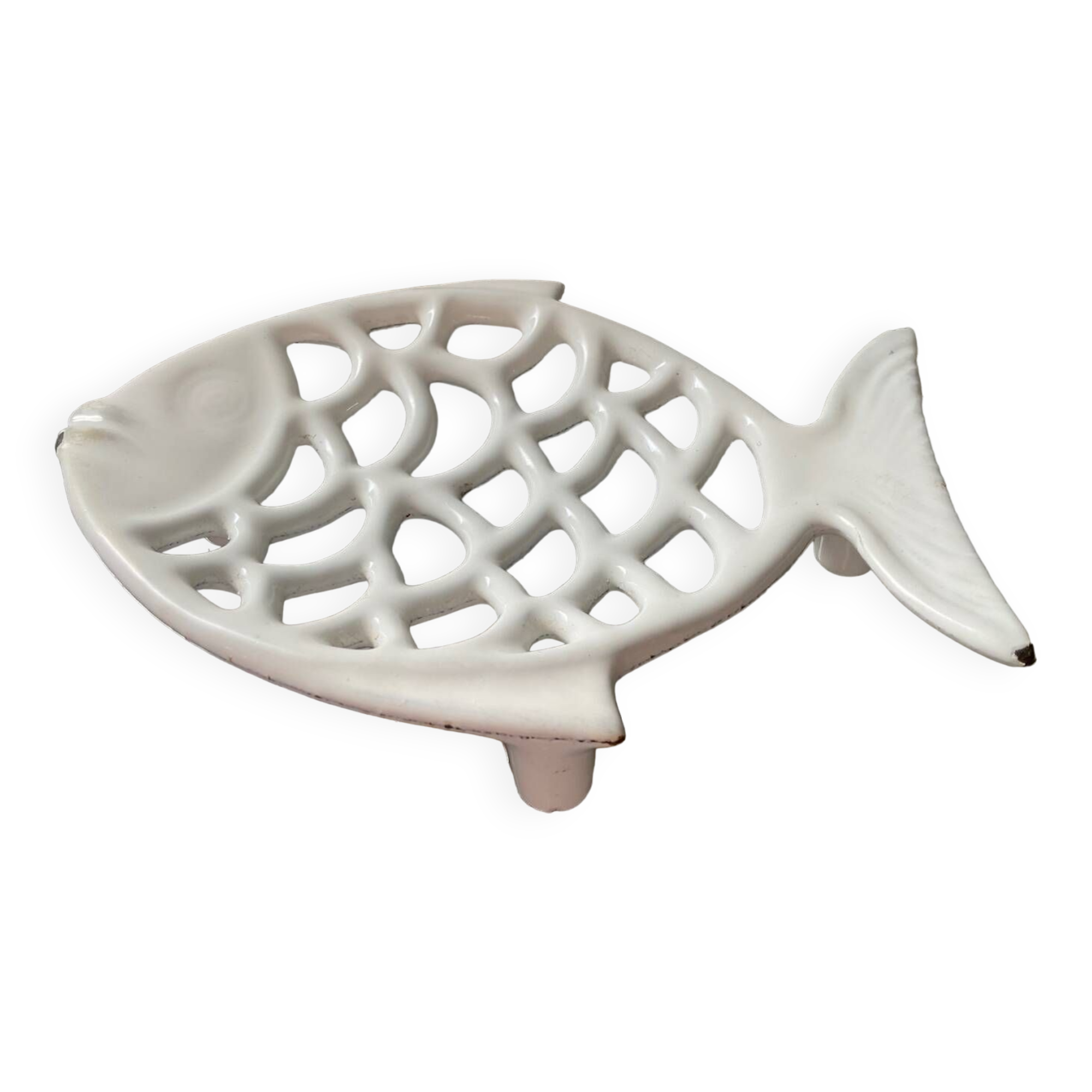 Vintage fish soap dish in enameled cast iron