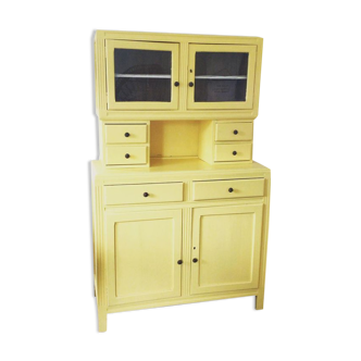 Yellow Mado Buffet