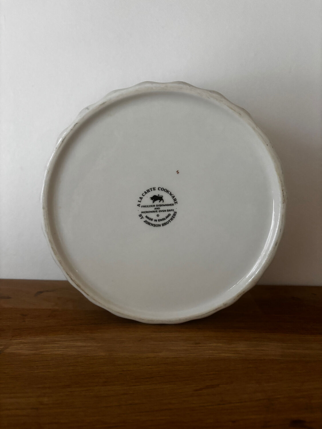 English soufflé dish or mould by Johnson Brothers.