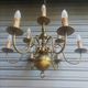 Important 9-light chandelier in Dutch style with 2 levels in brass - in working condition.
