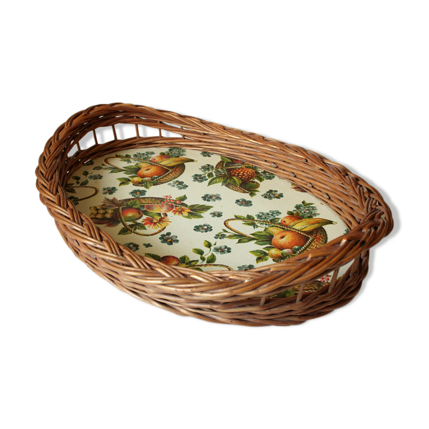 Large wicker and wood serving tray, vintage from the 1960s