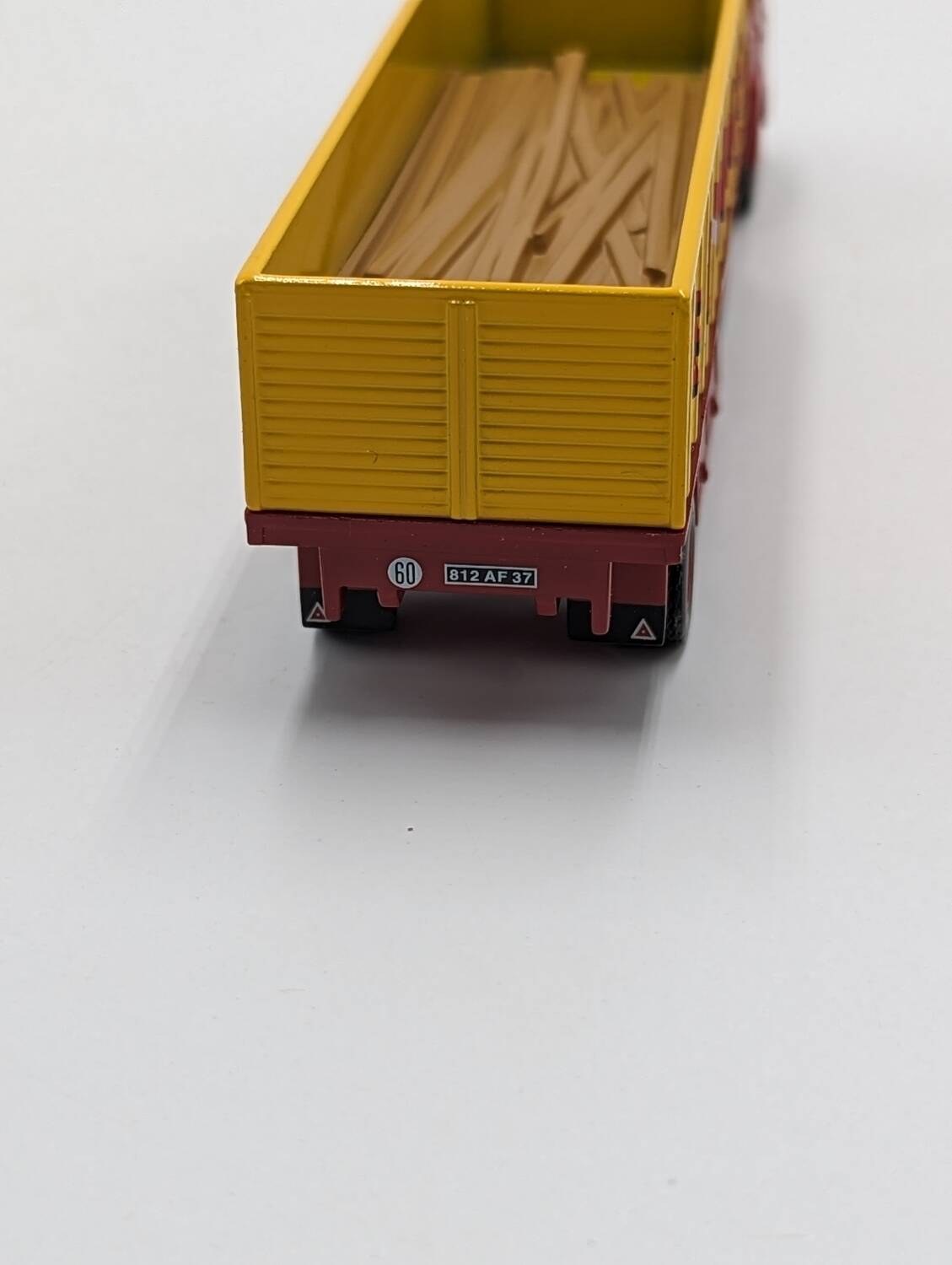SAVIEM JL20 and its Pinder trailer 1/64th