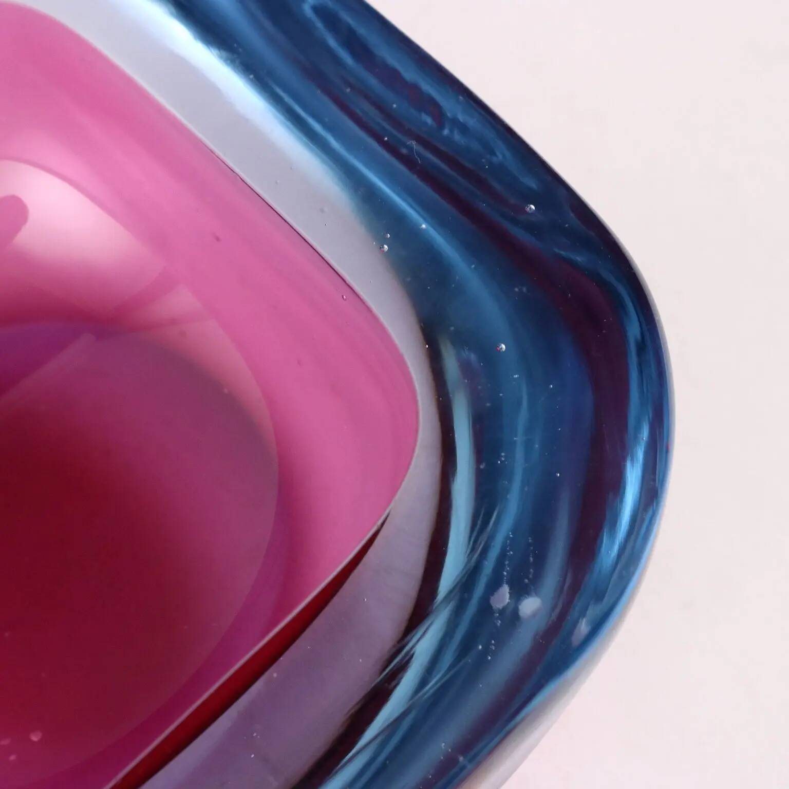 Vintage bowl from the 1960s made of coloured Murano glass, Italy.
