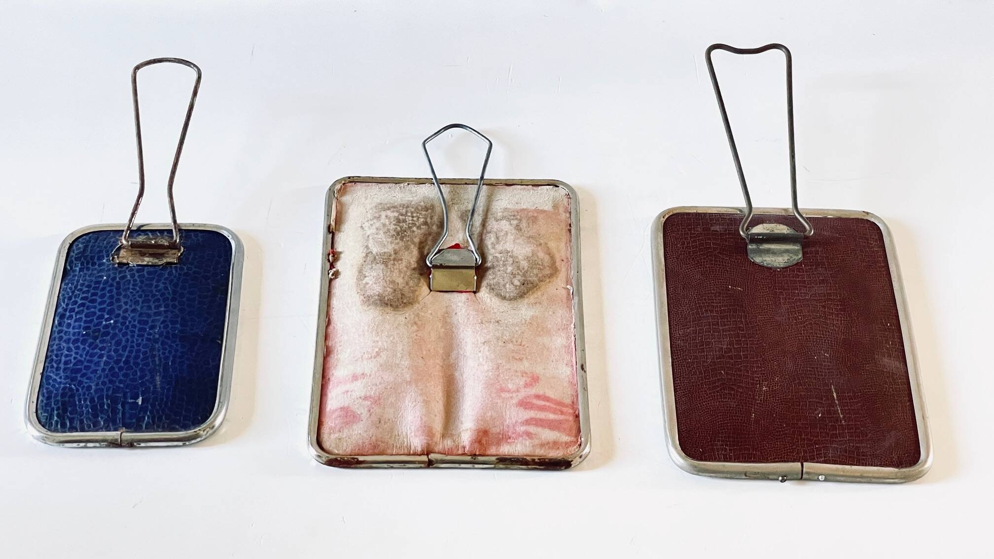Collection de 3 miroirs barbier vintage