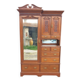 Mahogany wardrobe, plenty of storage