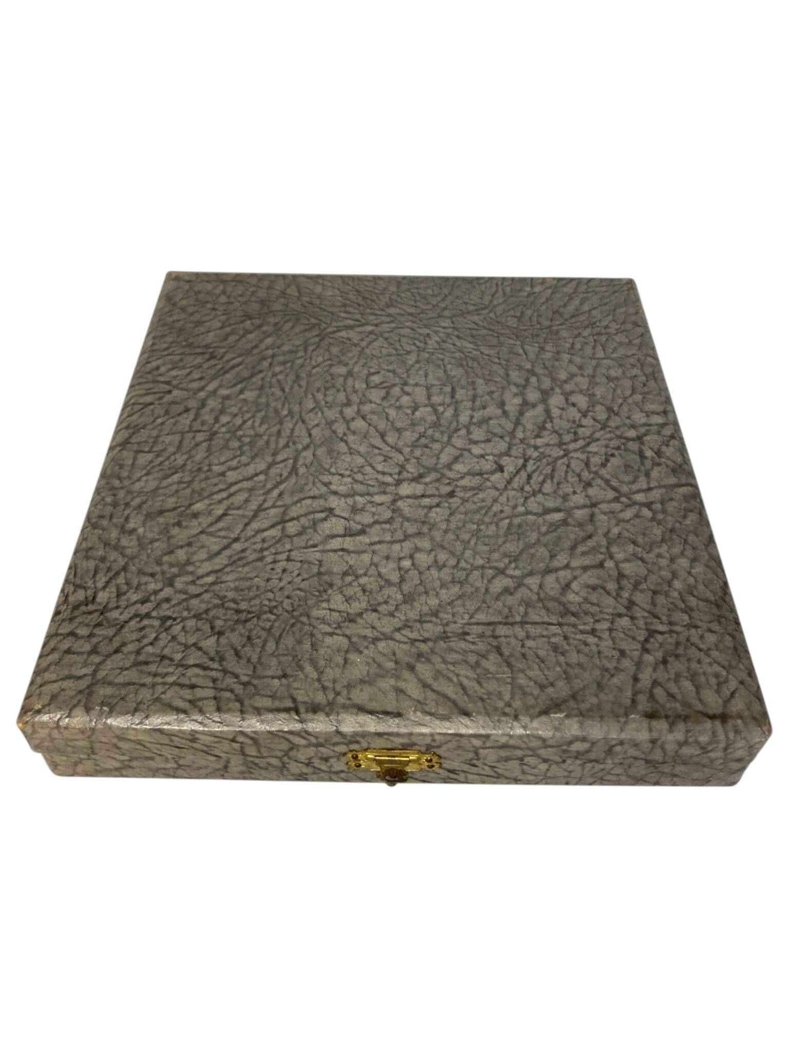 Tableware, gilded metal confectionery service Art Deco circa 1930.