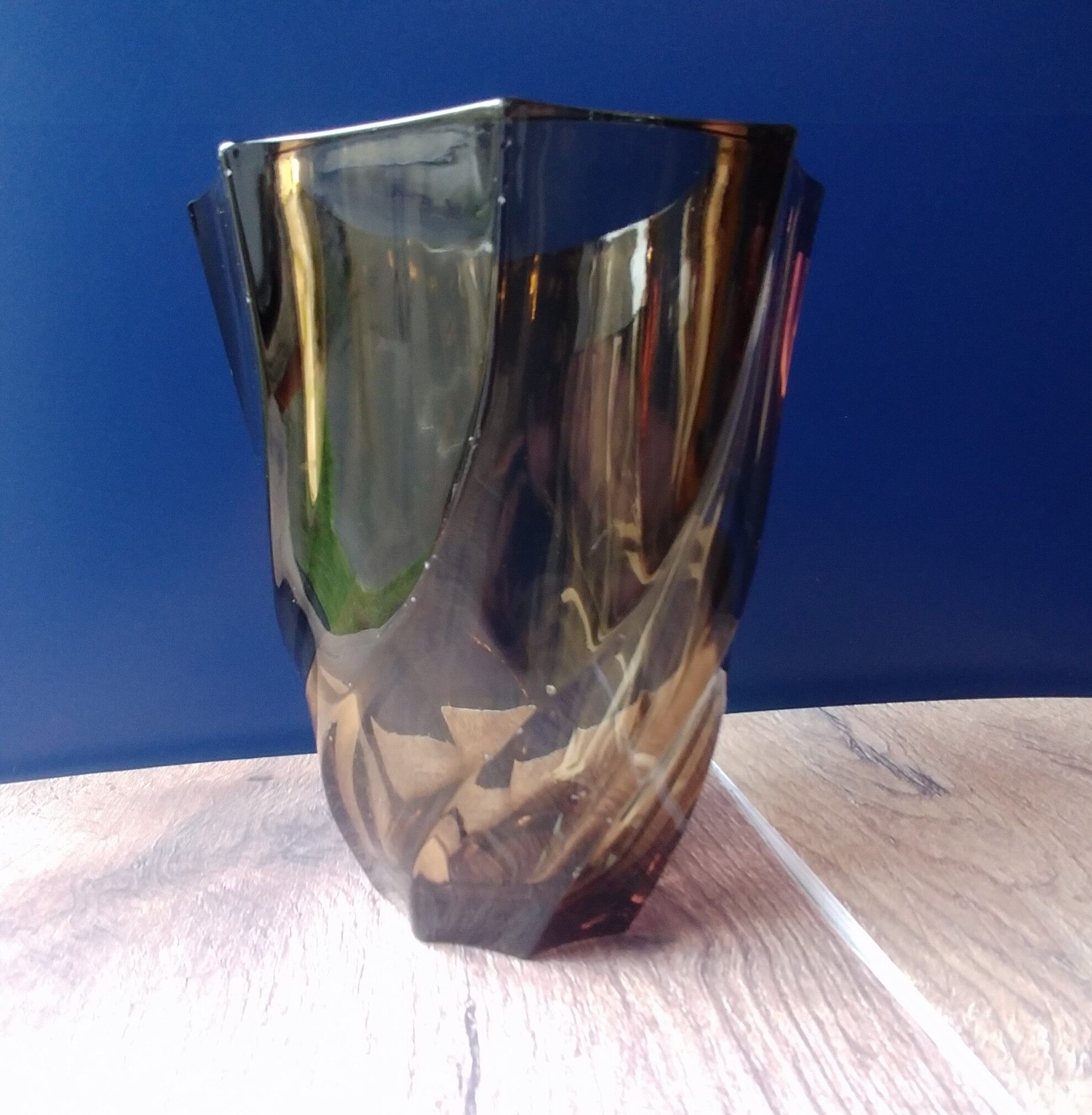 Vase in smoked glass vintage 70s