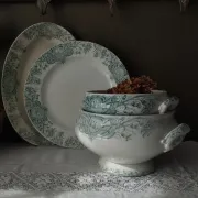 Small soup tureen base, ironstone, St-Amand, Lebacqz & Bouchart "Persian"