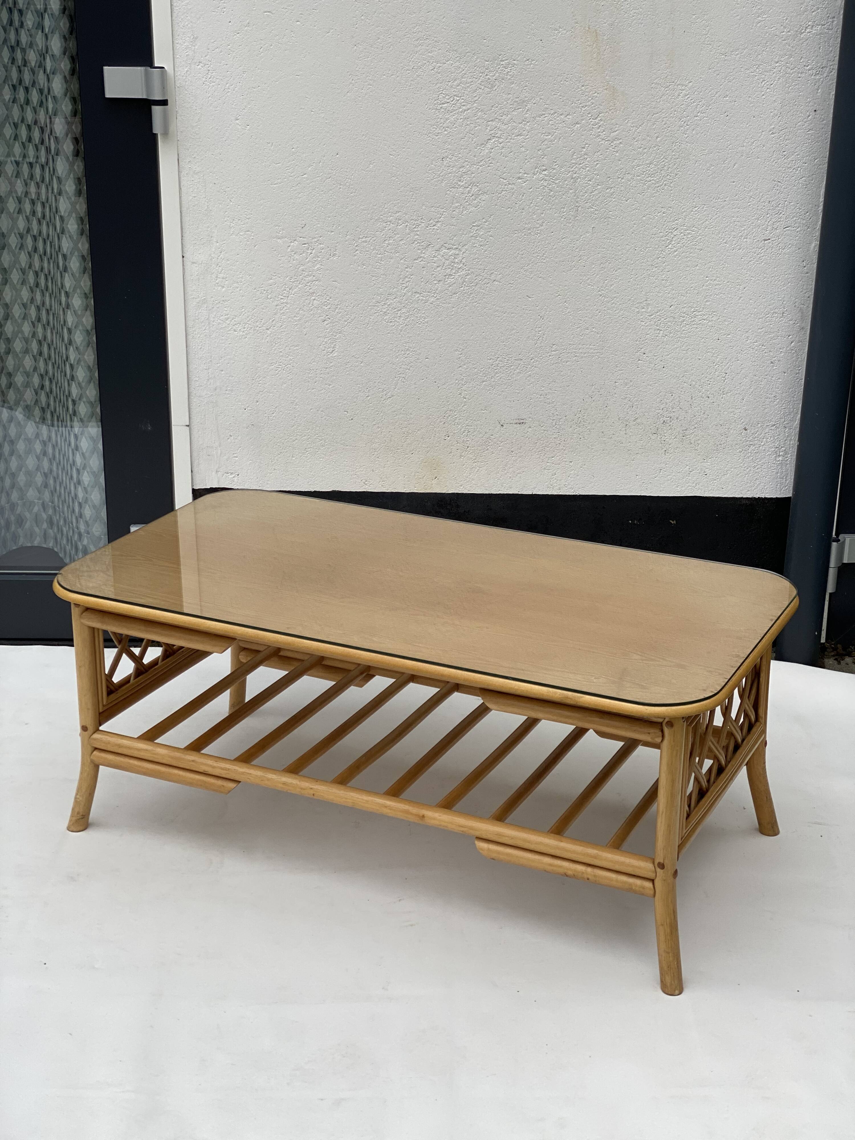 Bamboo Coffee Table with Pine Wood Top