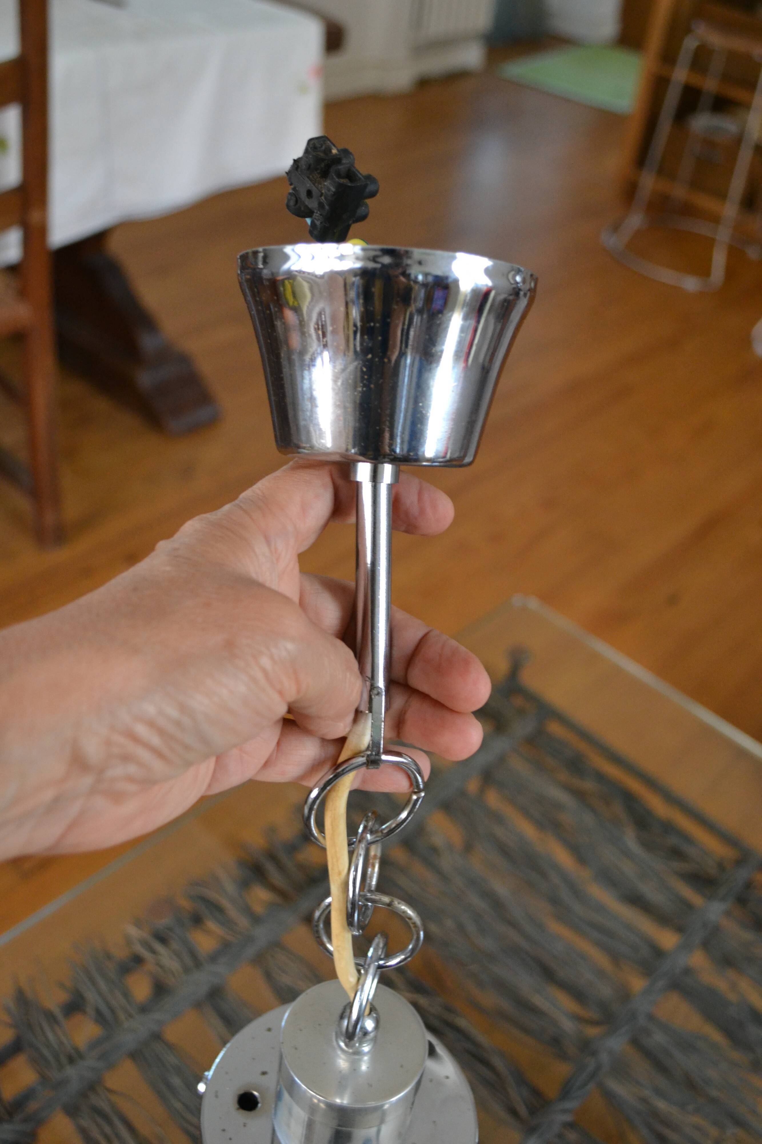 Suspension bulb Delmas