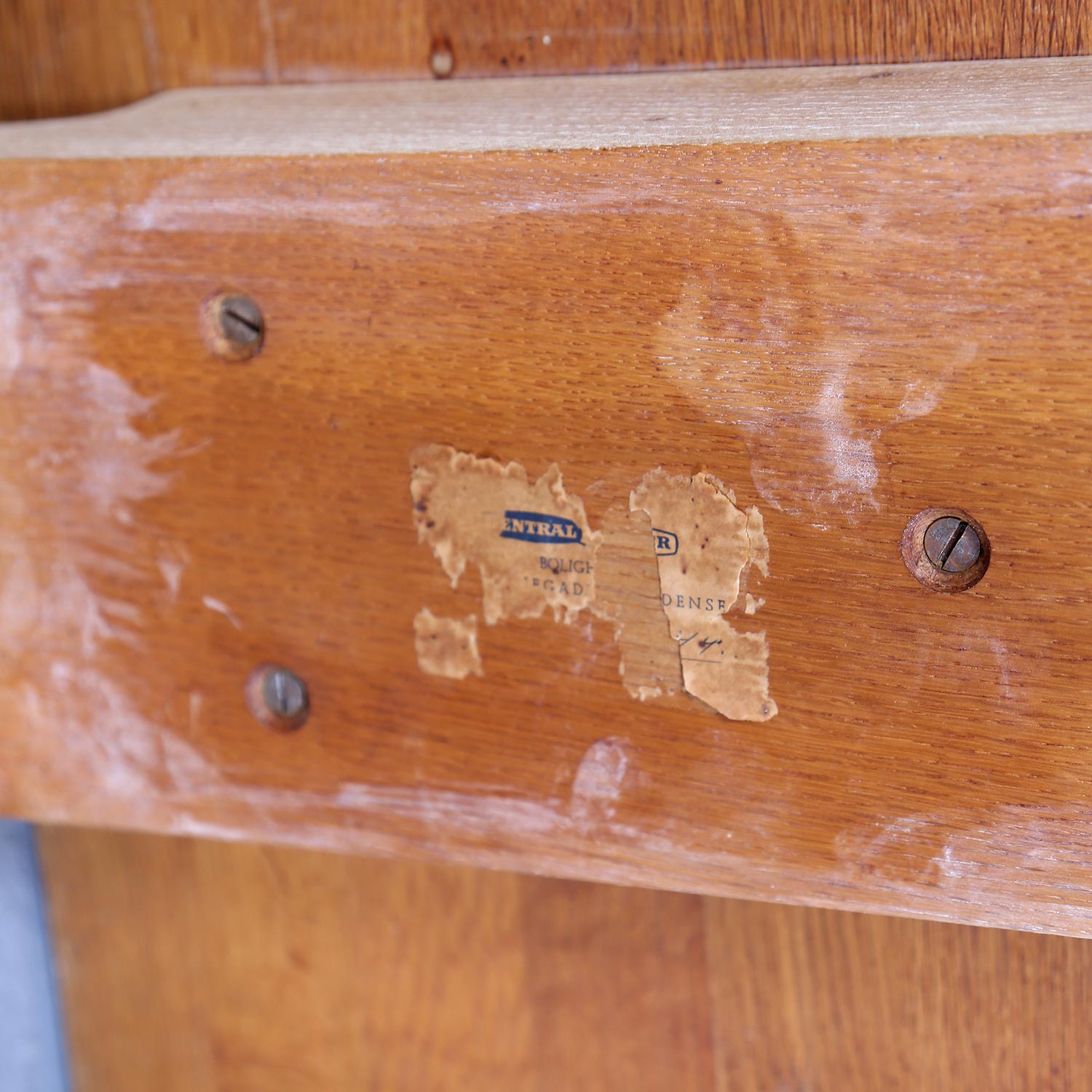 Coffee Table ML 115 by Illum Wikkelsø for Mikael Laursen Light Oak Danish Design