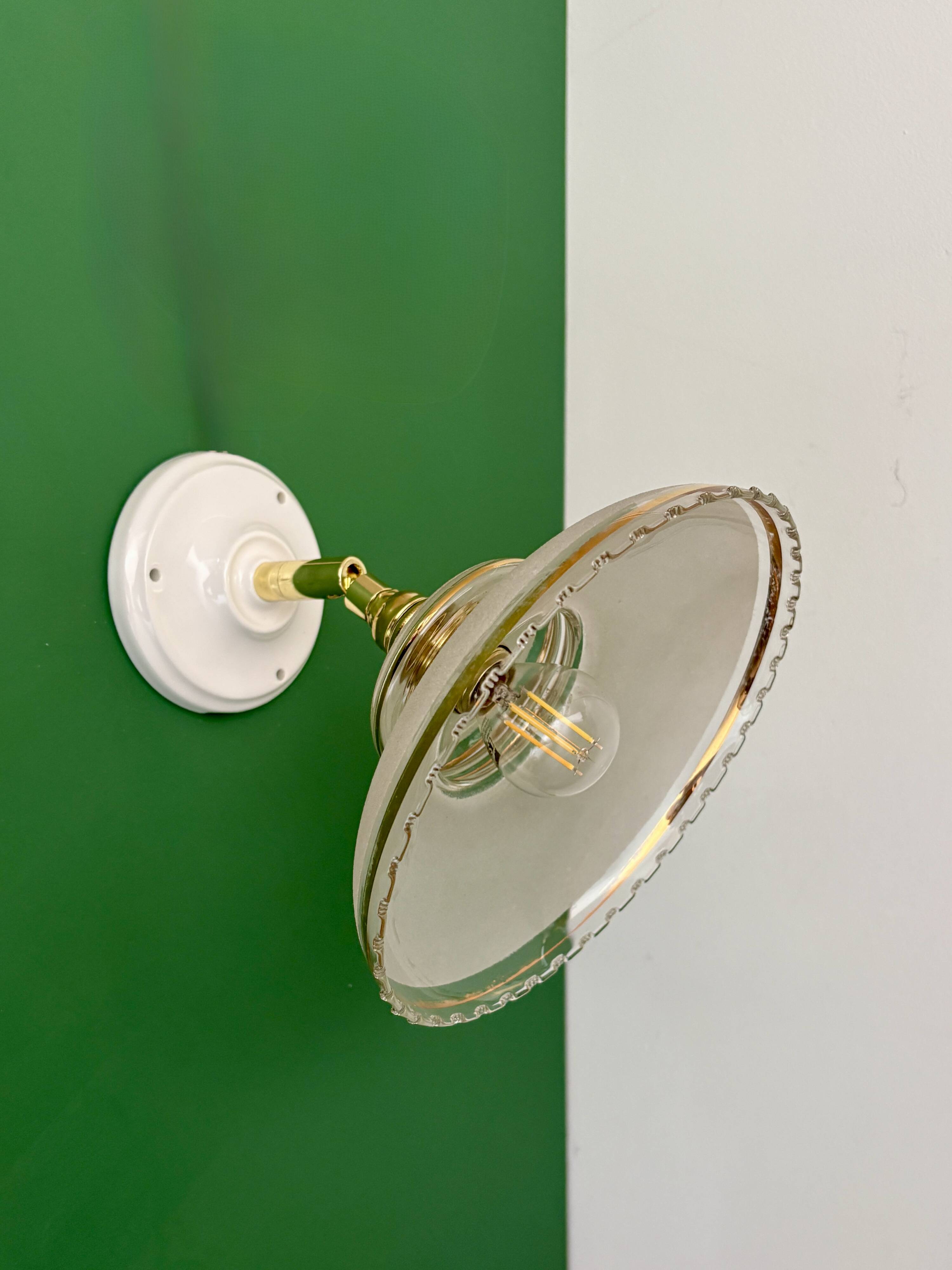 Vintage wall lamp with white and gold granite glass shade