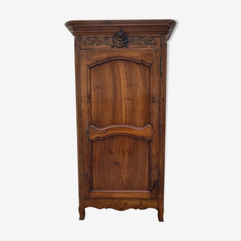 Bonnetière Louis XV in solid cherry tree chevillé nineteenth century (delivery possible)