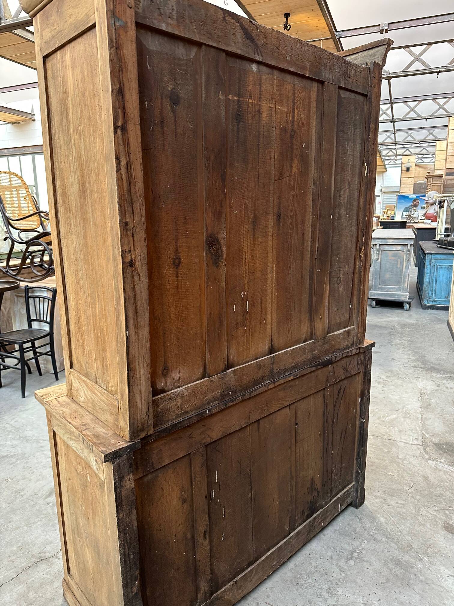 Solid oak dresser, late 19th century