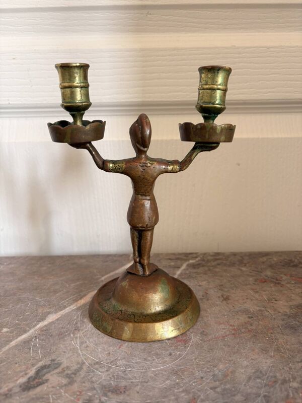 Ancien Bougeoir Chandelier Bronze Cuivre Doré Soldat