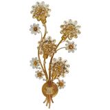 Large wall lamp in gilded brass, Palwa flowers by Ernst Palme, 1970s.