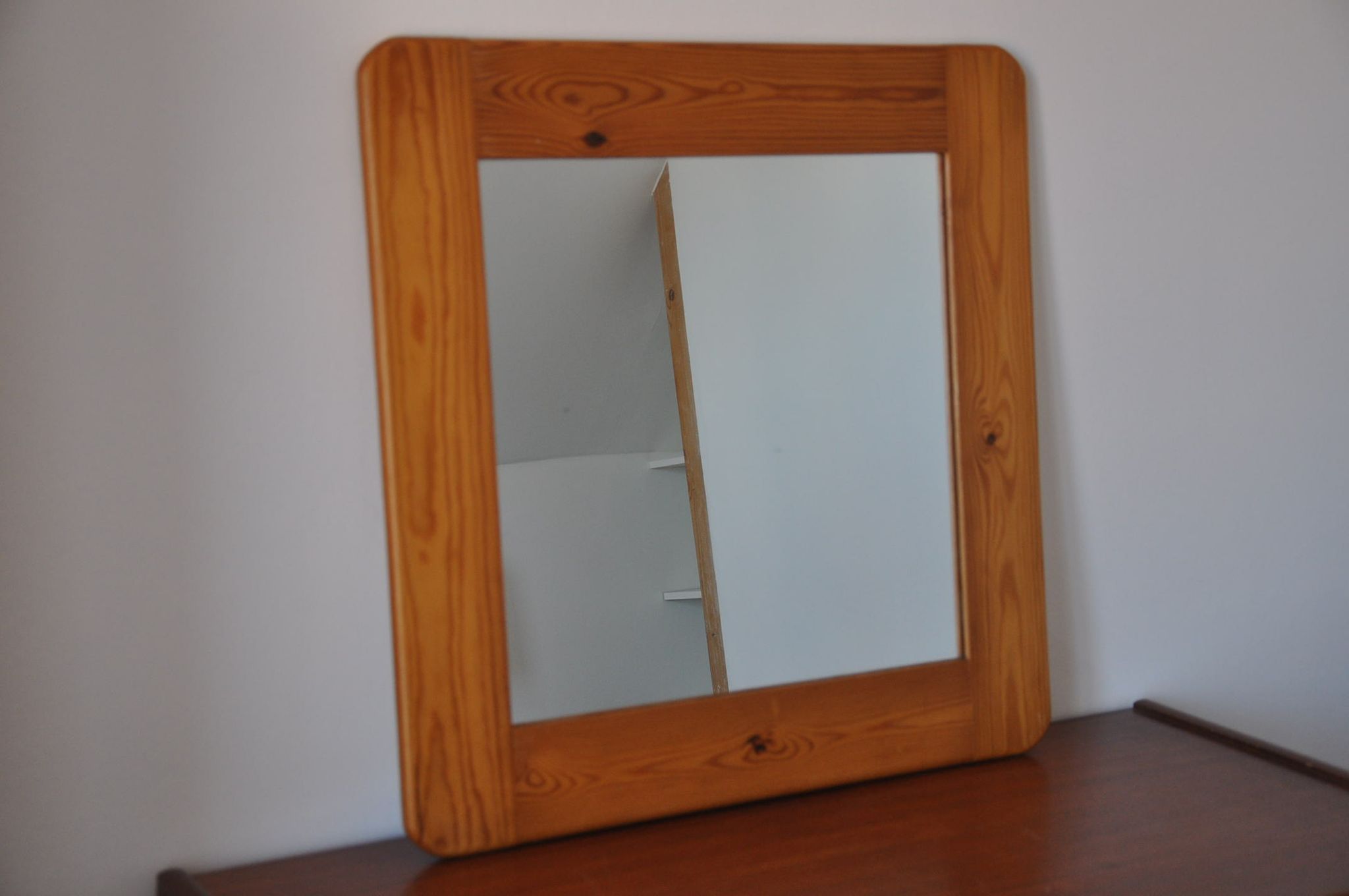 Miroir en bois années 70 pin