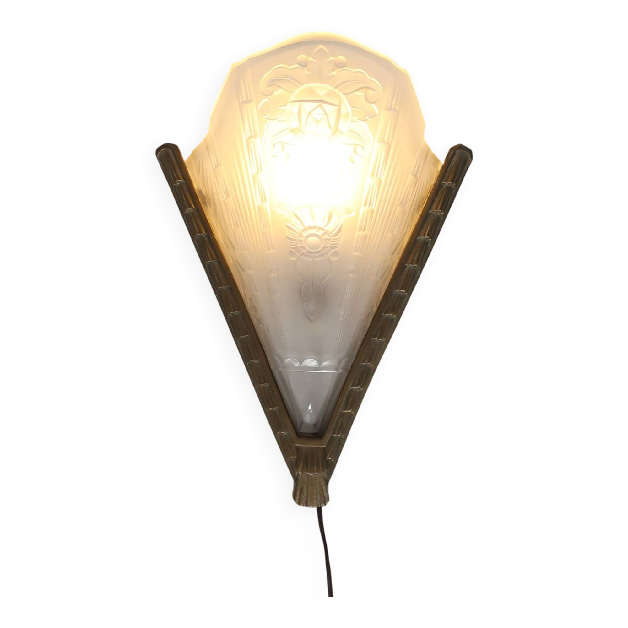 French Art Deco wall scone with frosted molded-pressed glass shade, 1920s