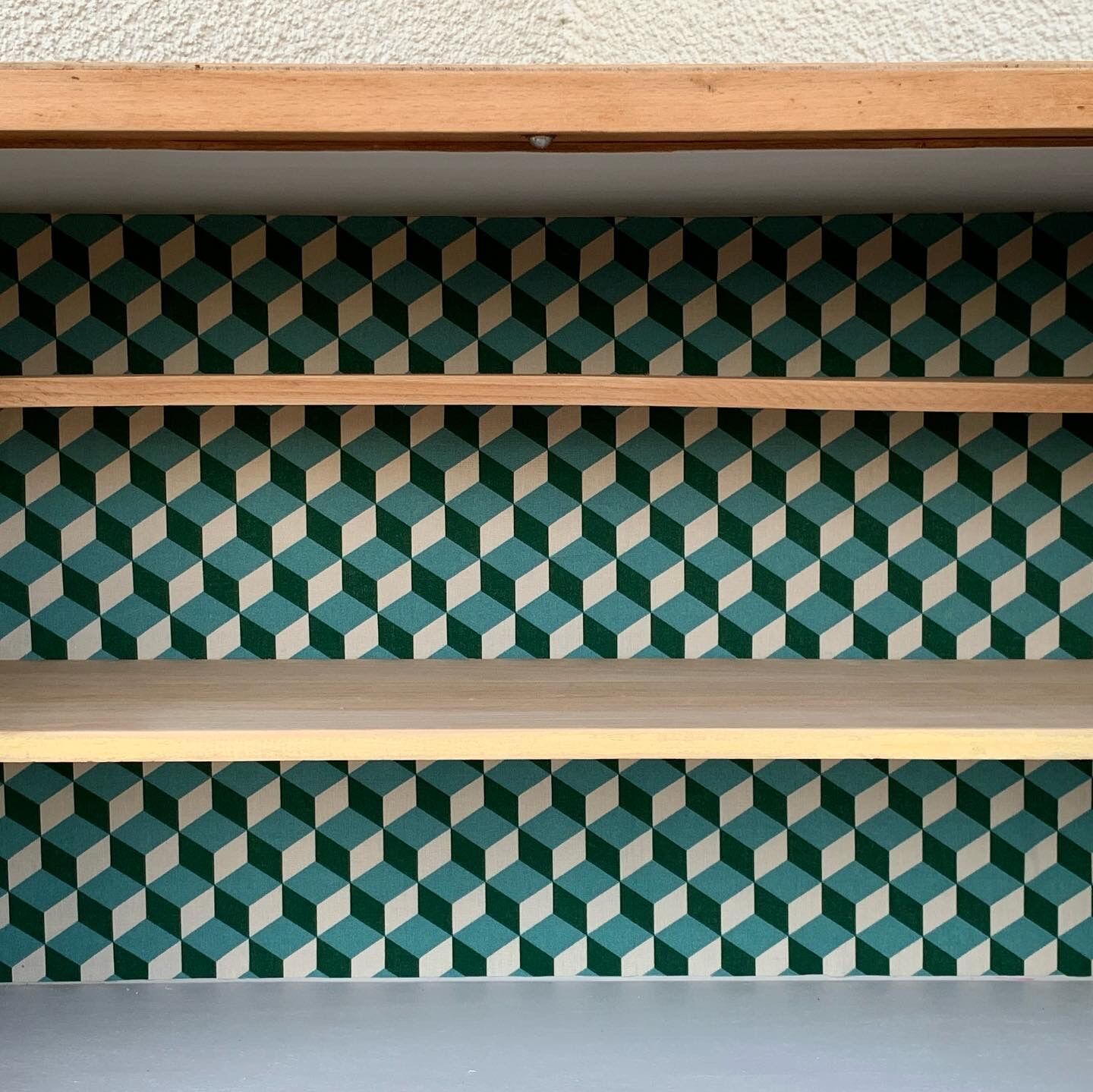 Secretary dresser vintage compass feet 1950