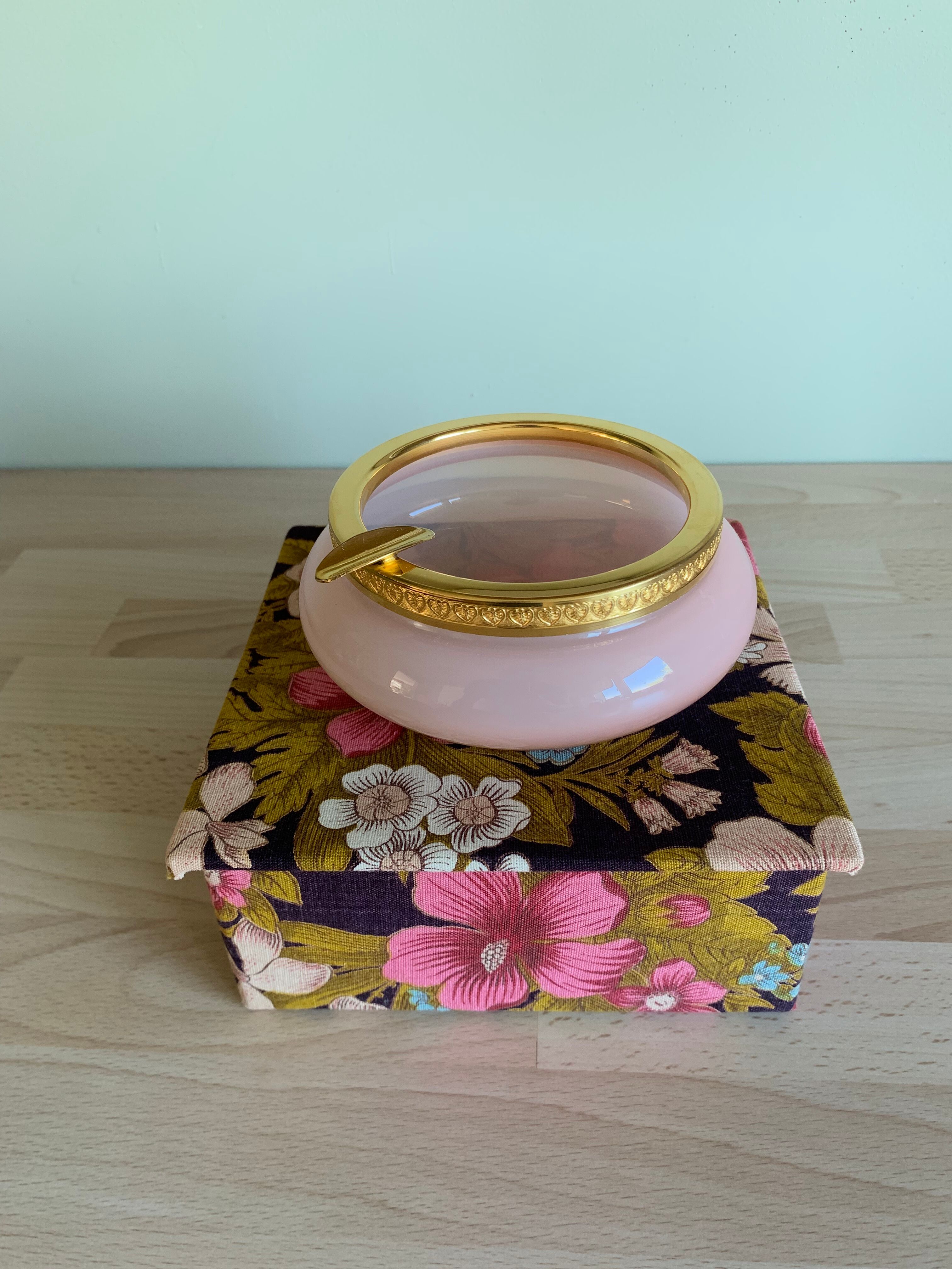 Vintage opaline glass ashtray