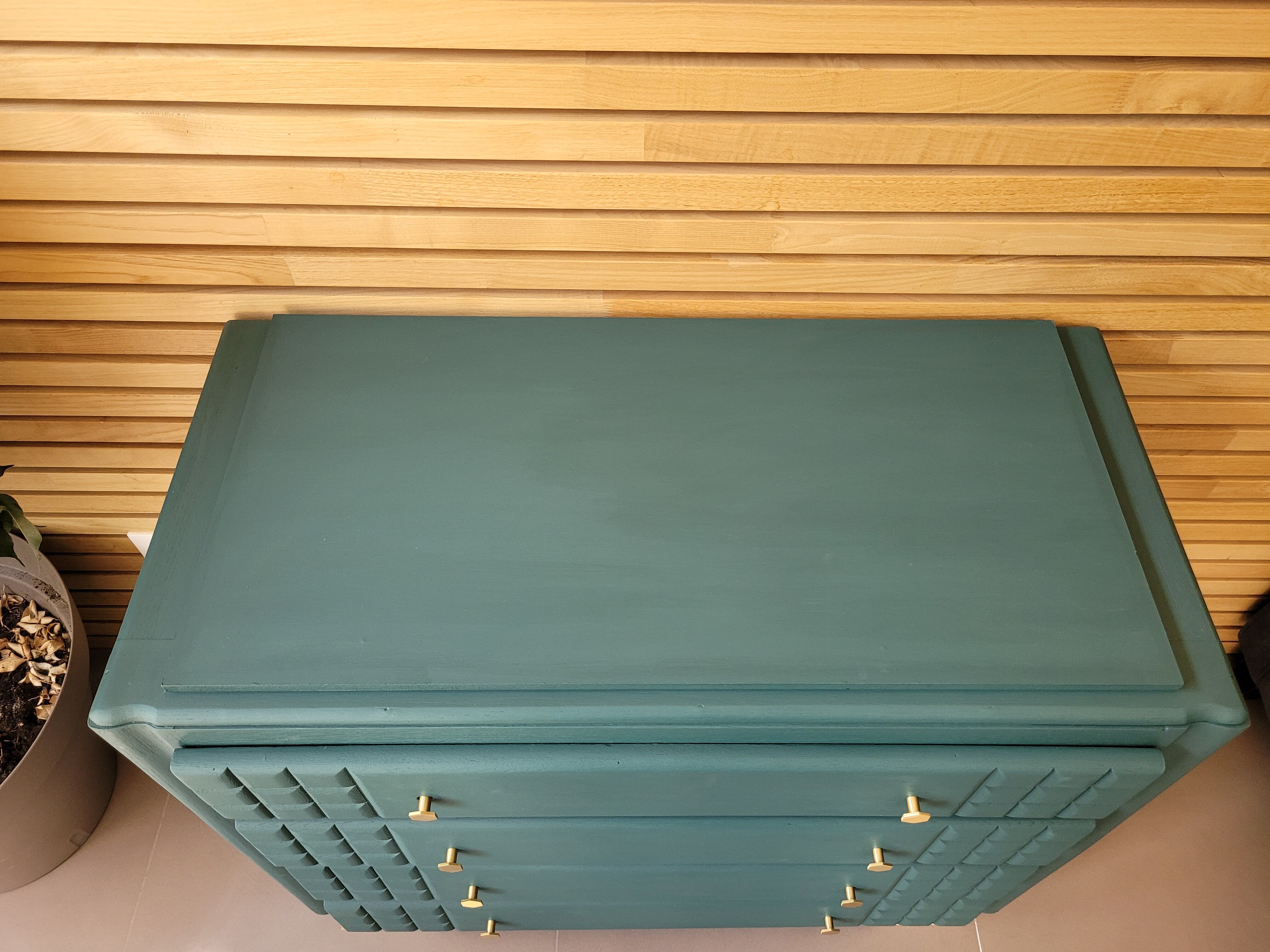 Art deco chest of drawers feet mustache