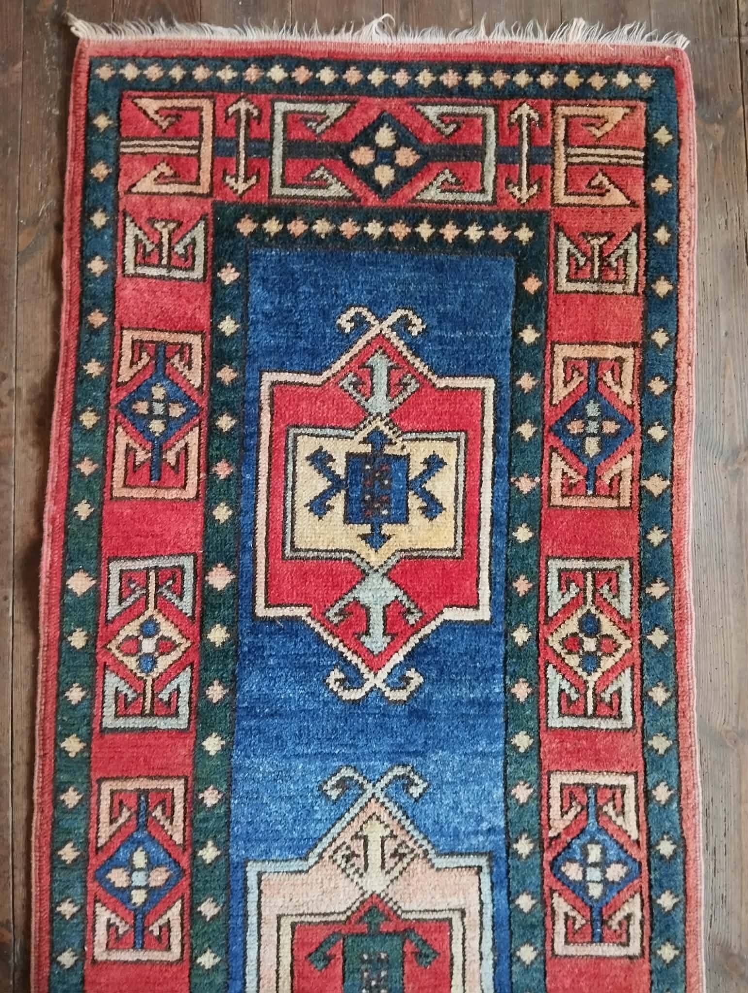 Handmade hallway carpet Konya 268x79cm