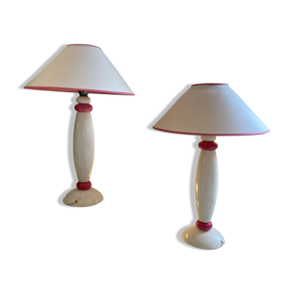 2 white and pink Kostka lamps