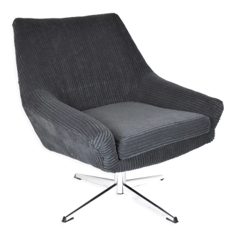 Mid-century armchair Shell, Deutsche Democratic Republic, DDR, 1960s, Black Cord, Chrome
