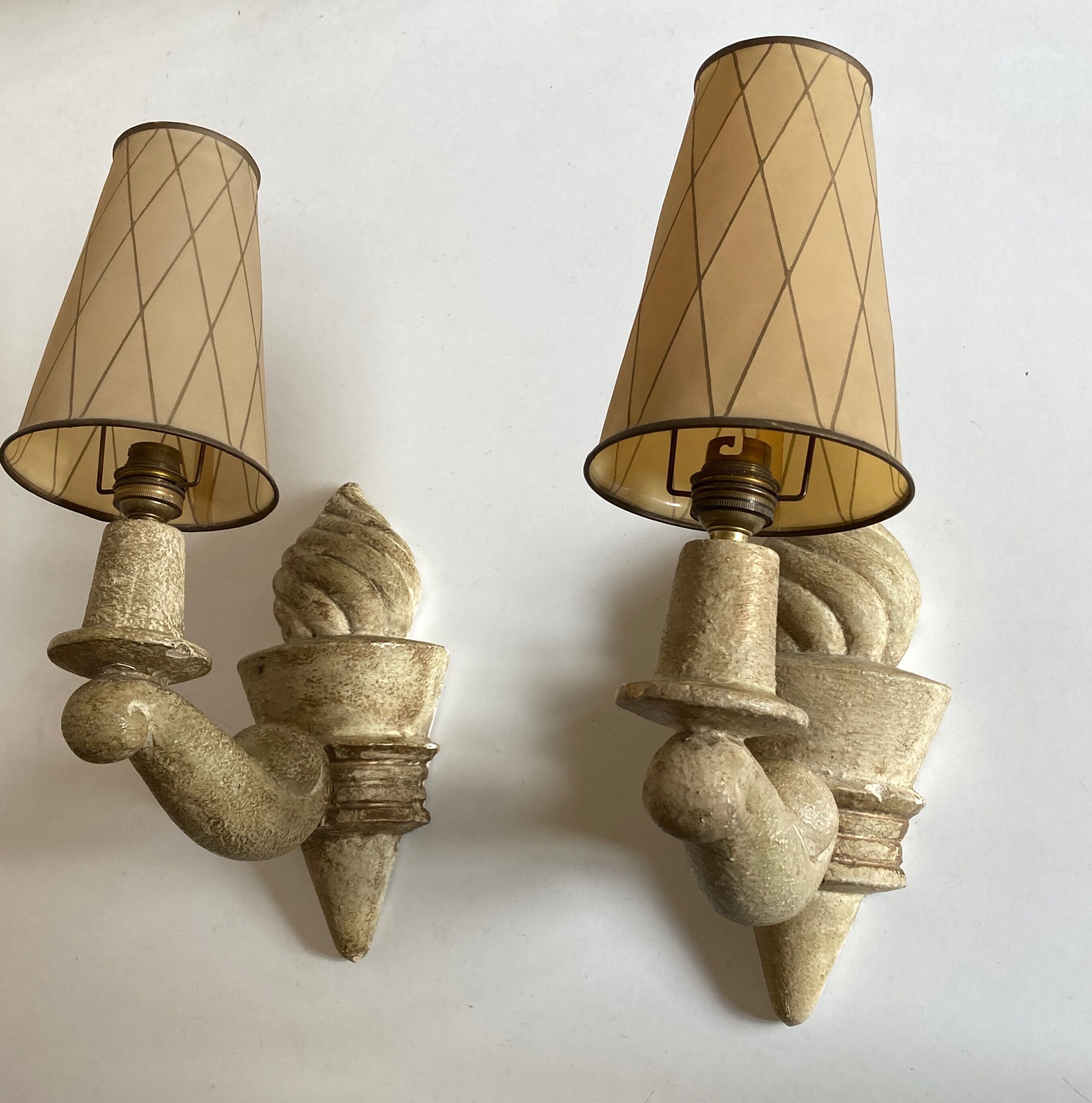Pair of Arlus torchlight wall light in art deco plaster 1950