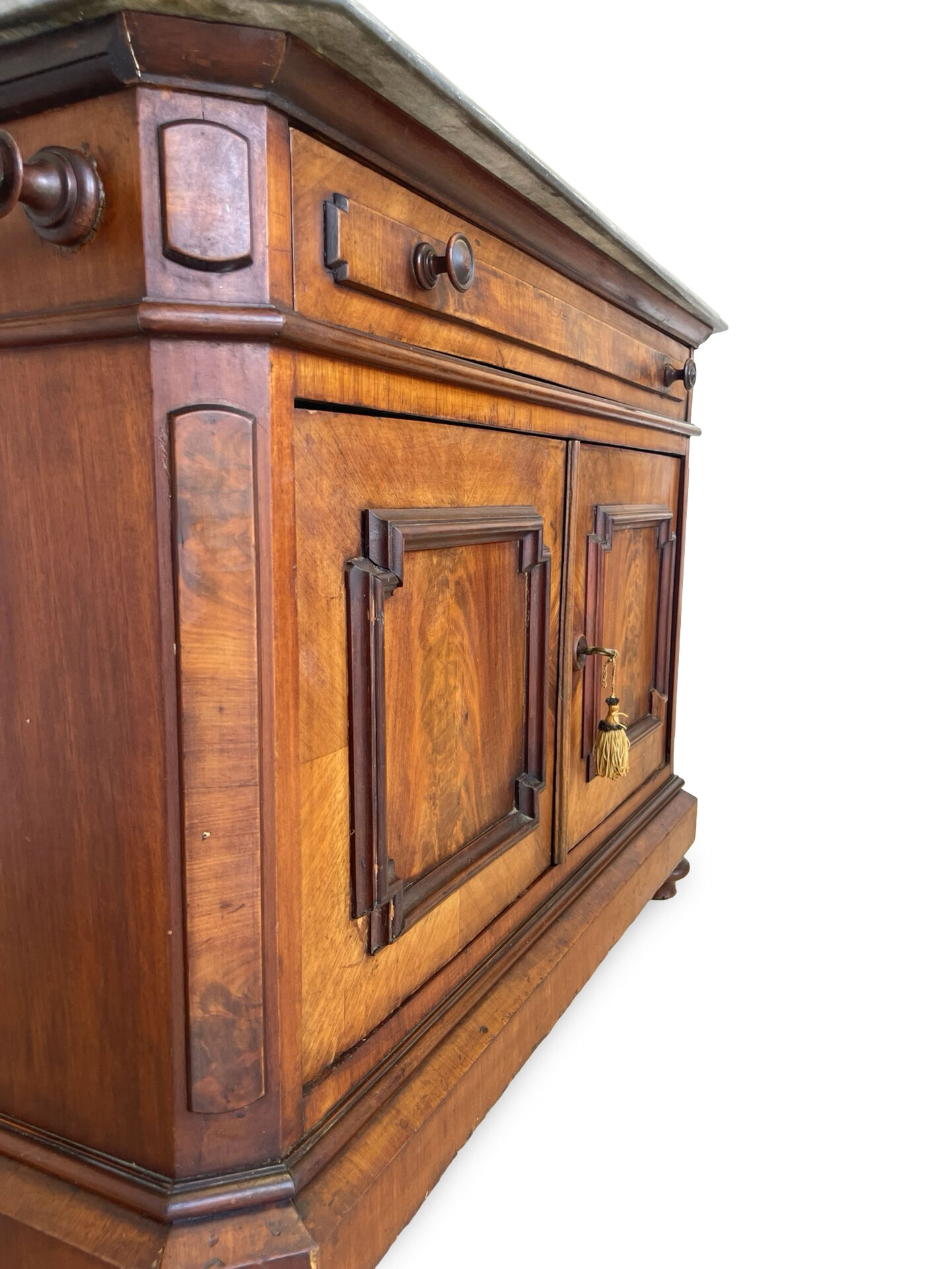 The antique walnut vanity , 19th century