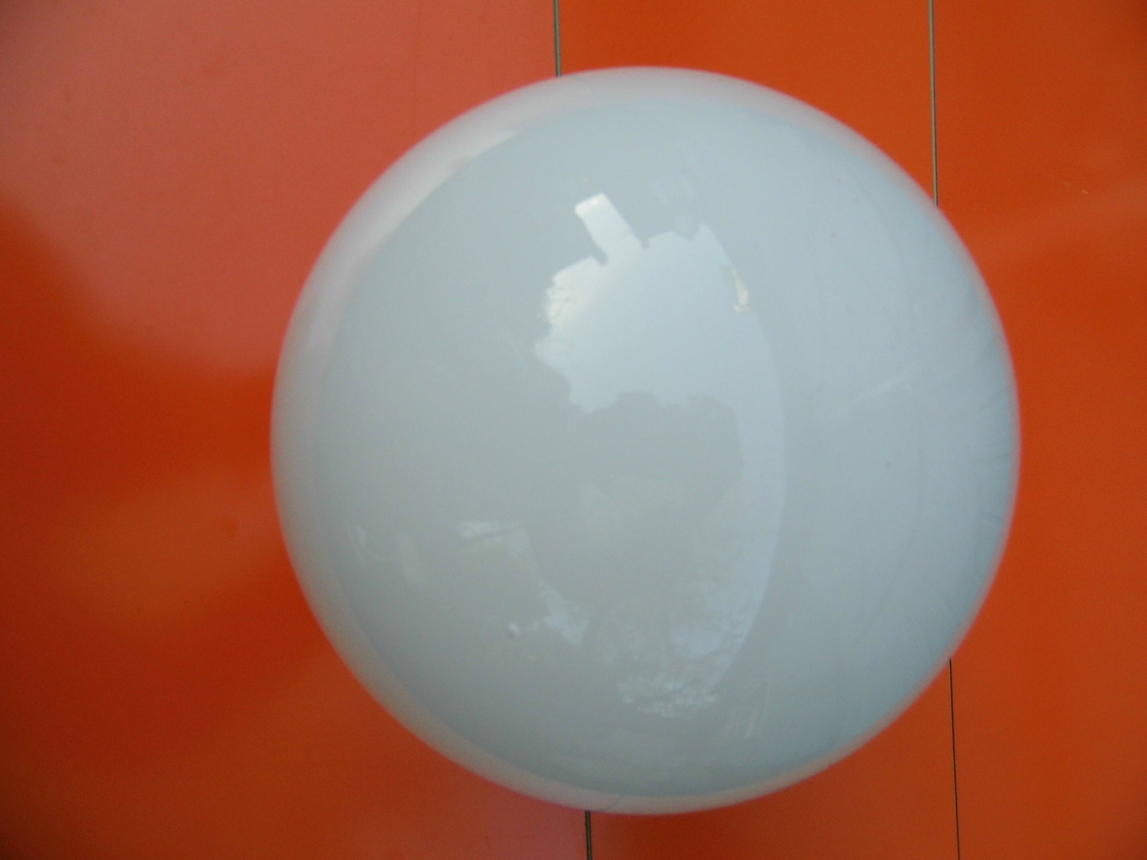 White opal globe, luminaire 30/40s