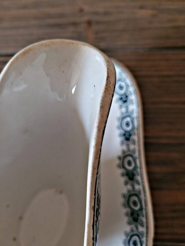 Ironstone sauce boat La Française EGT Ibéria - eastern earthenware