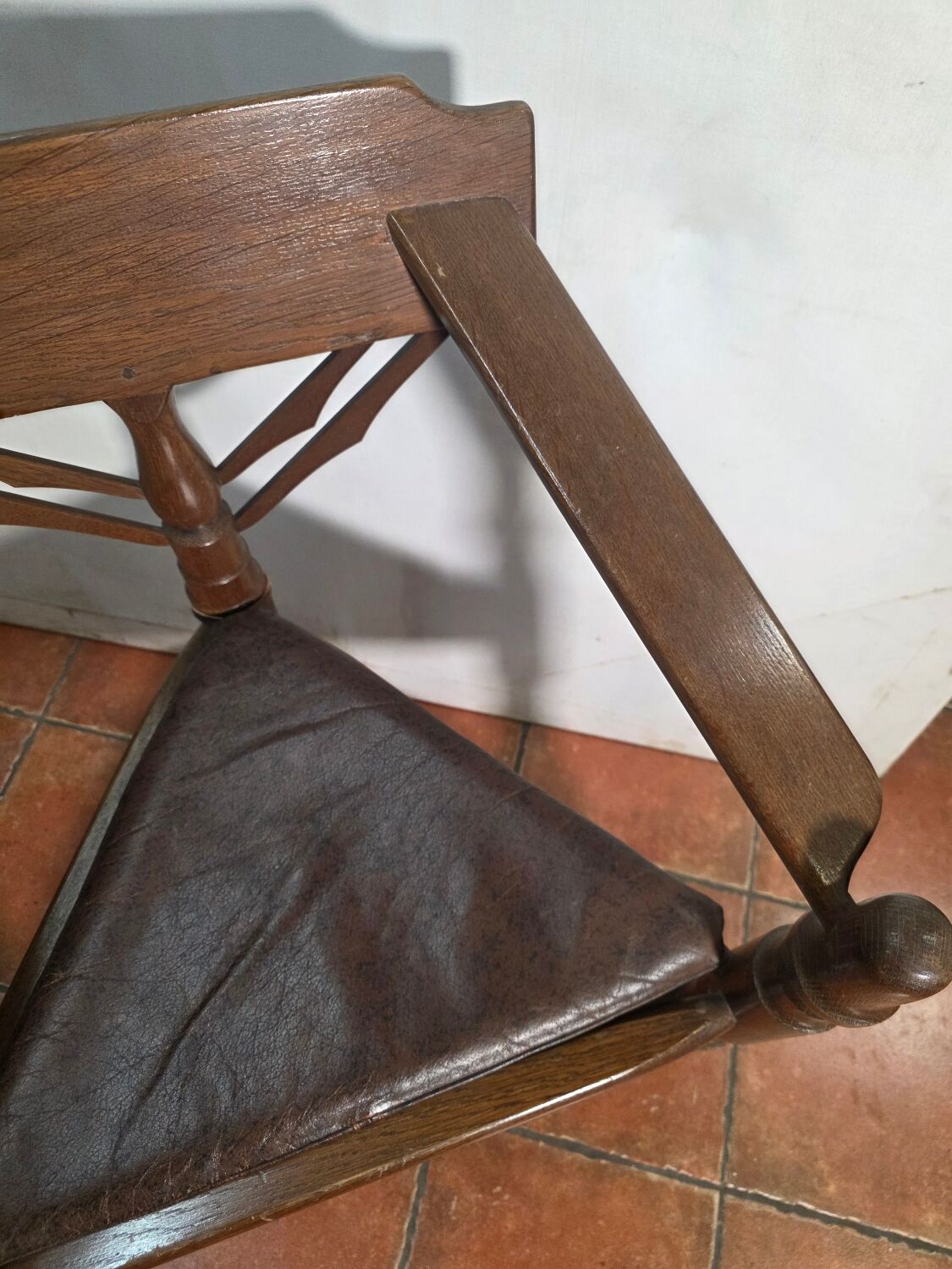 Corner tripod monk chair Munkstol Solid oak