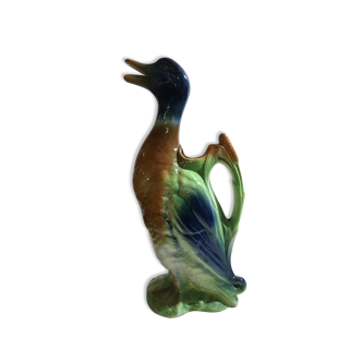 Carafe duck dabbling