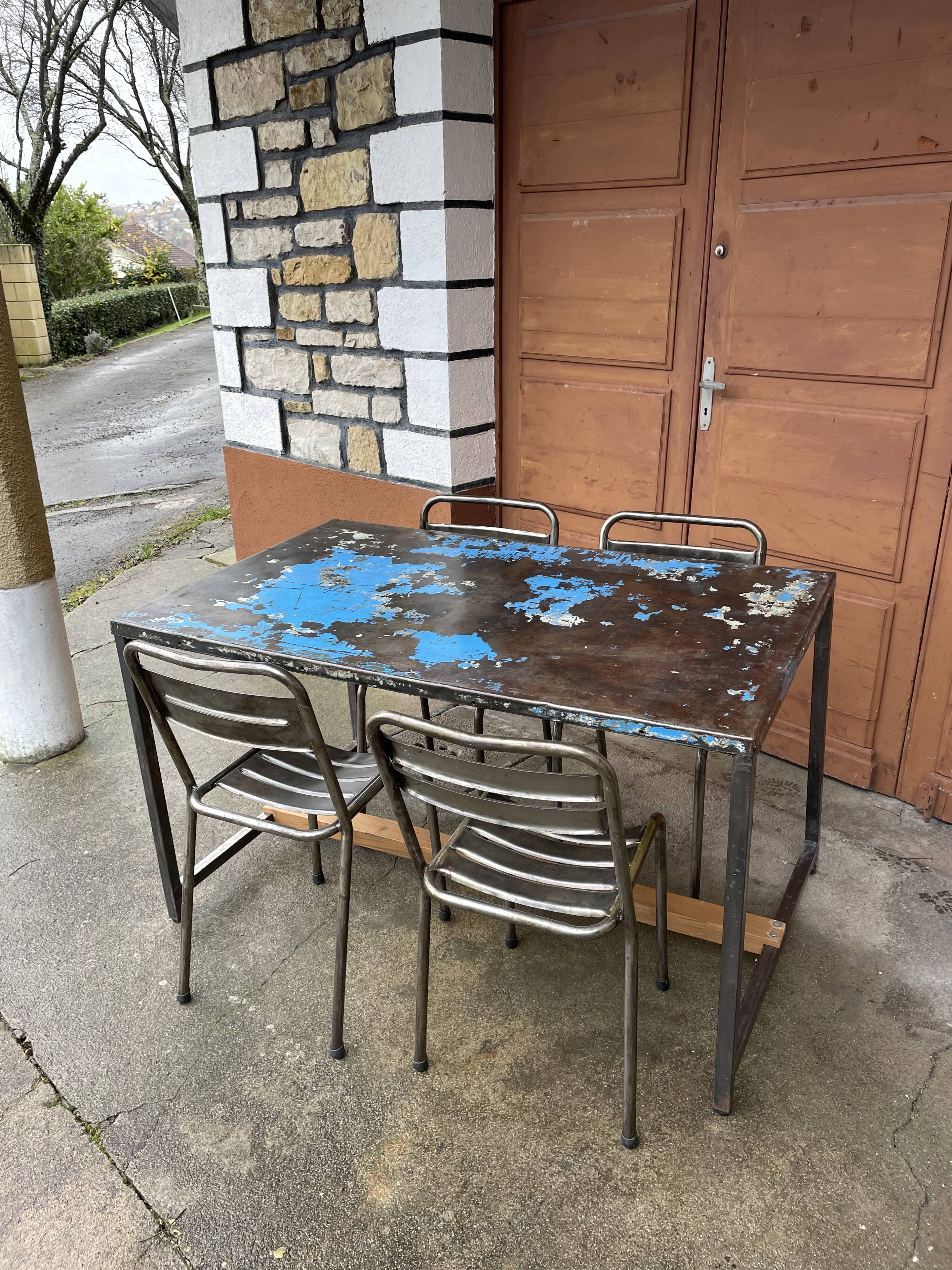 Industrial style table and chairs