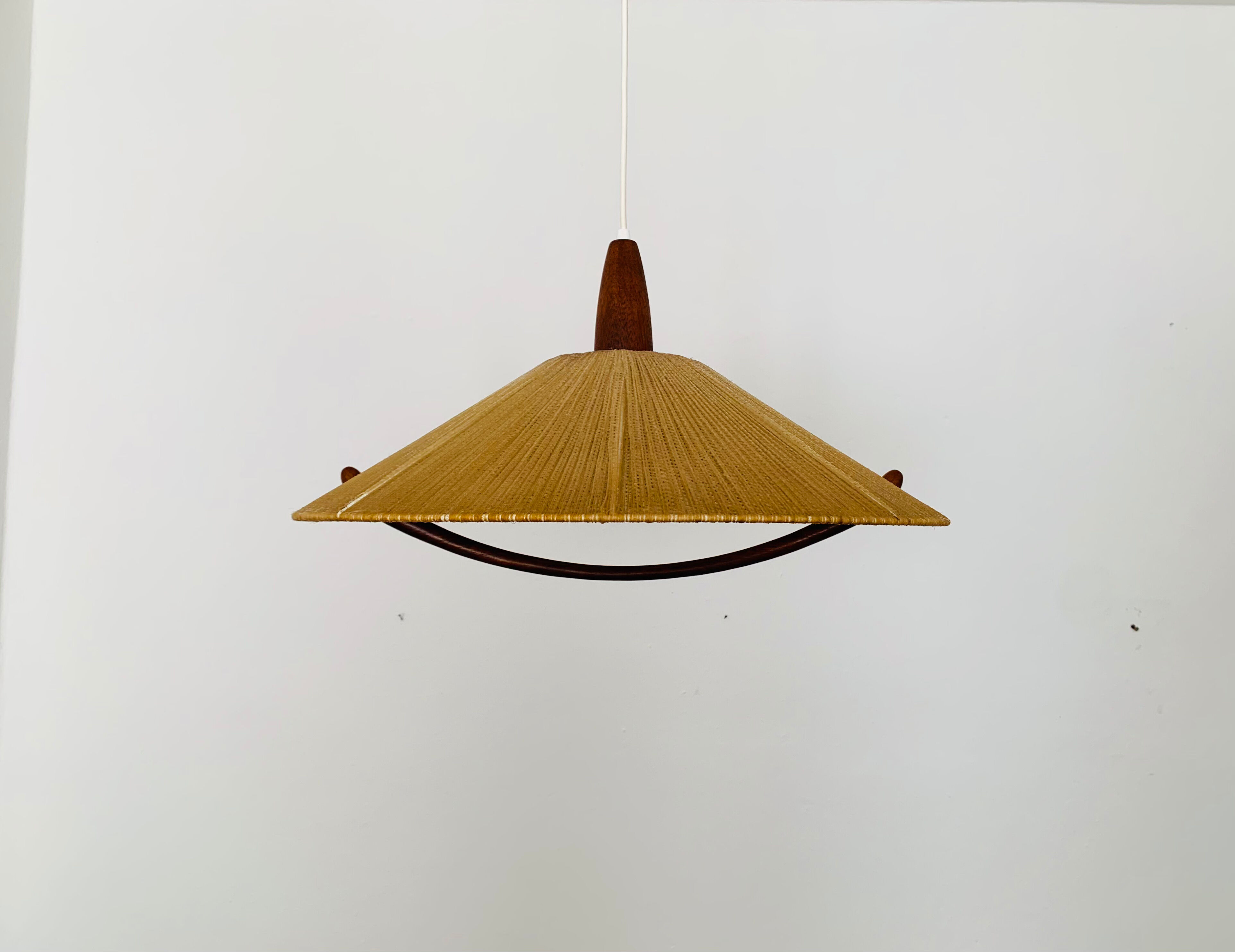 Raffia bast and teak pendant lamp by Temde