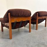 Set of mid-century lounge chairs in oak and teddy