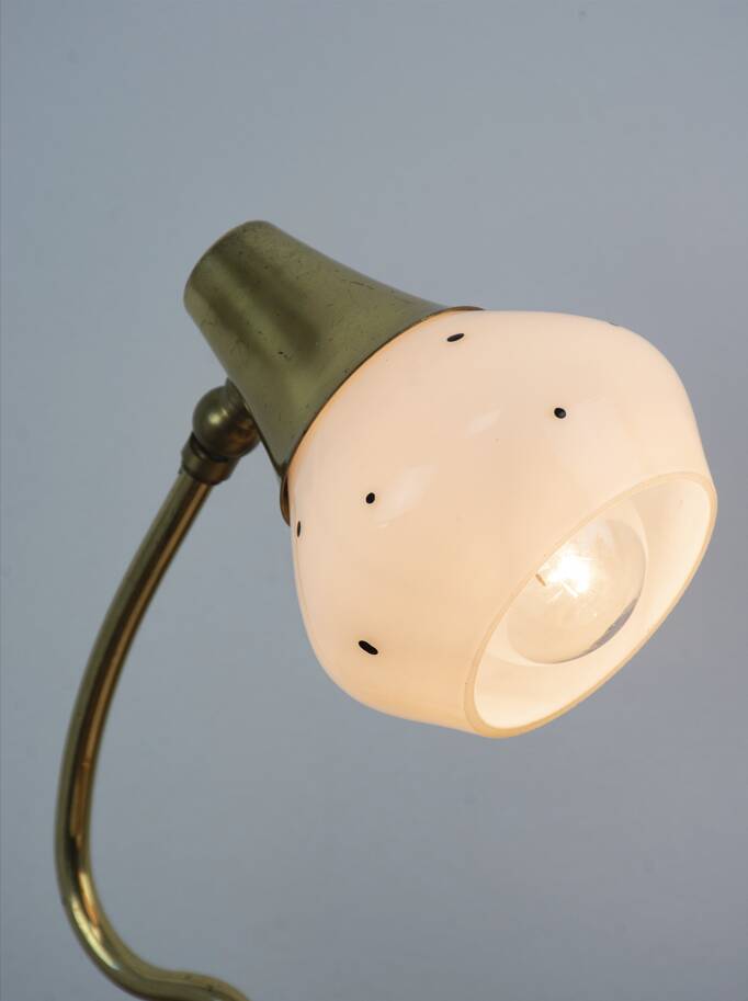 Set of 2 Vintage Mid-Century Table Lamps With Brass Stems And White Shades