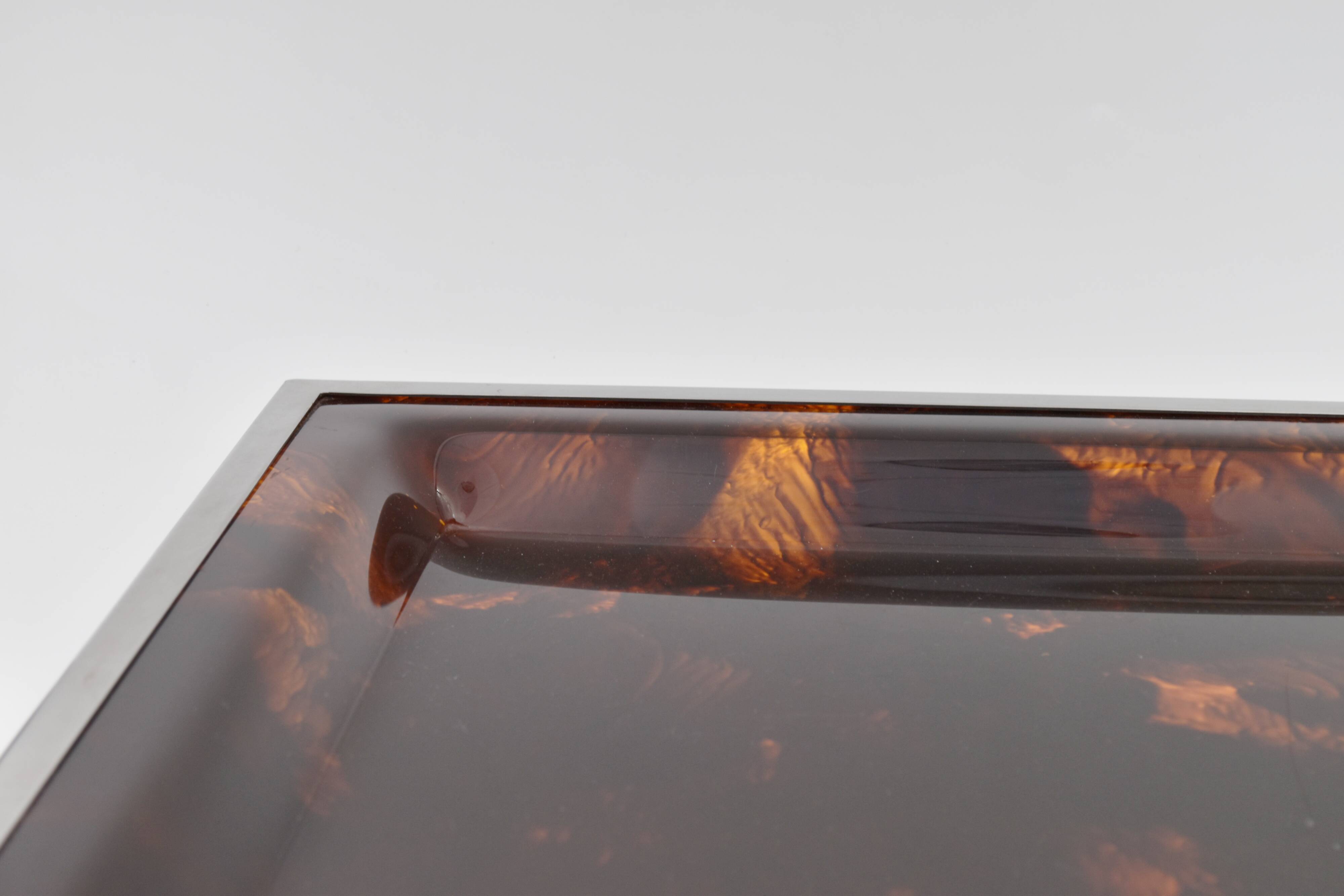1970s scale-style plexi tray